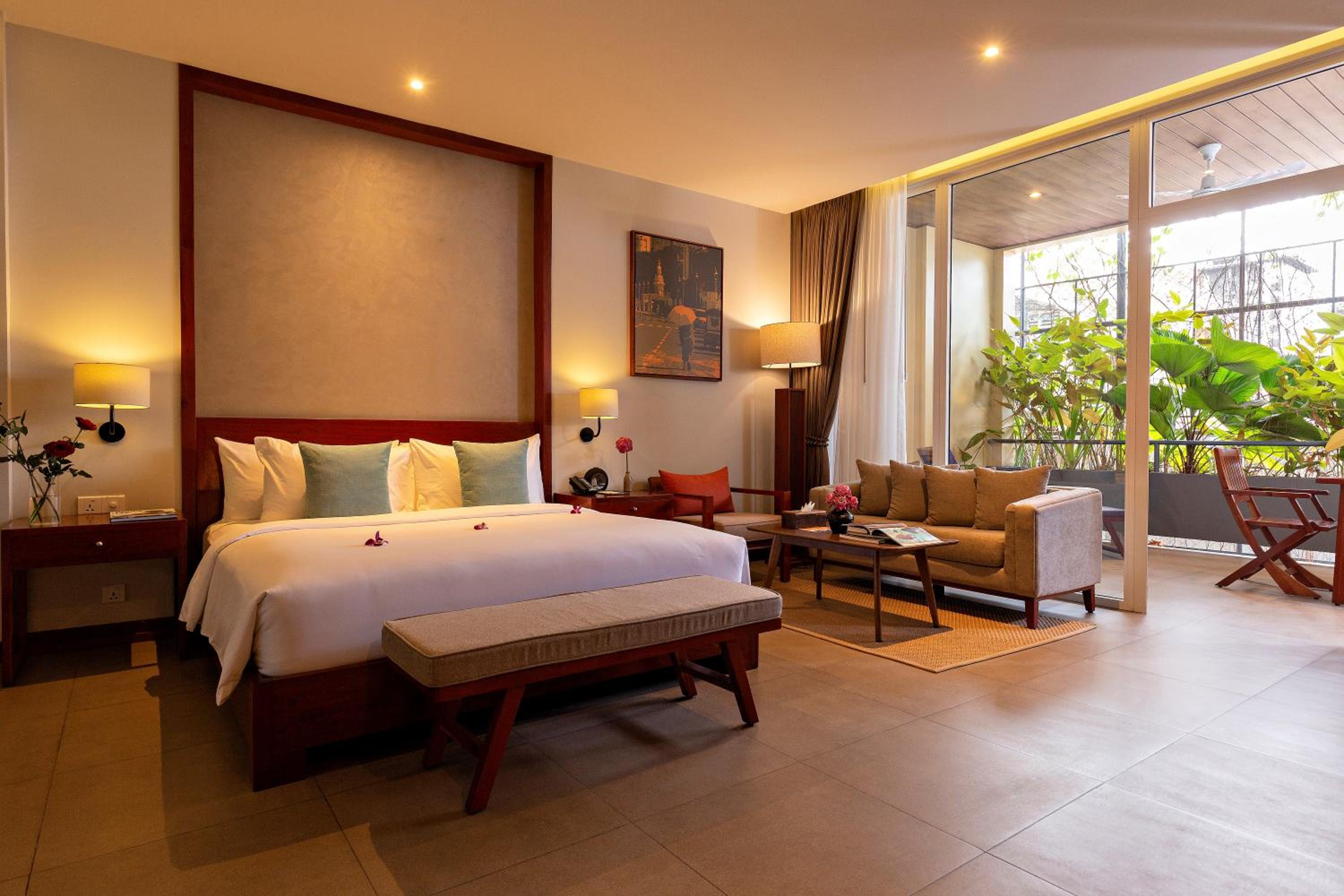 Indra Suite with Balcony photo 3