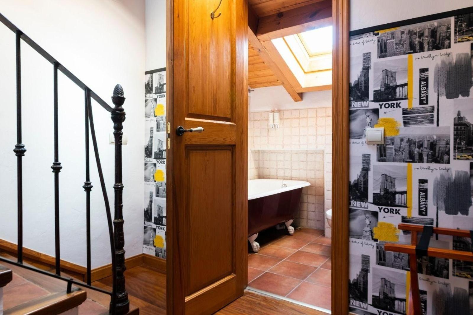 Double Standard Room - Photo 2
