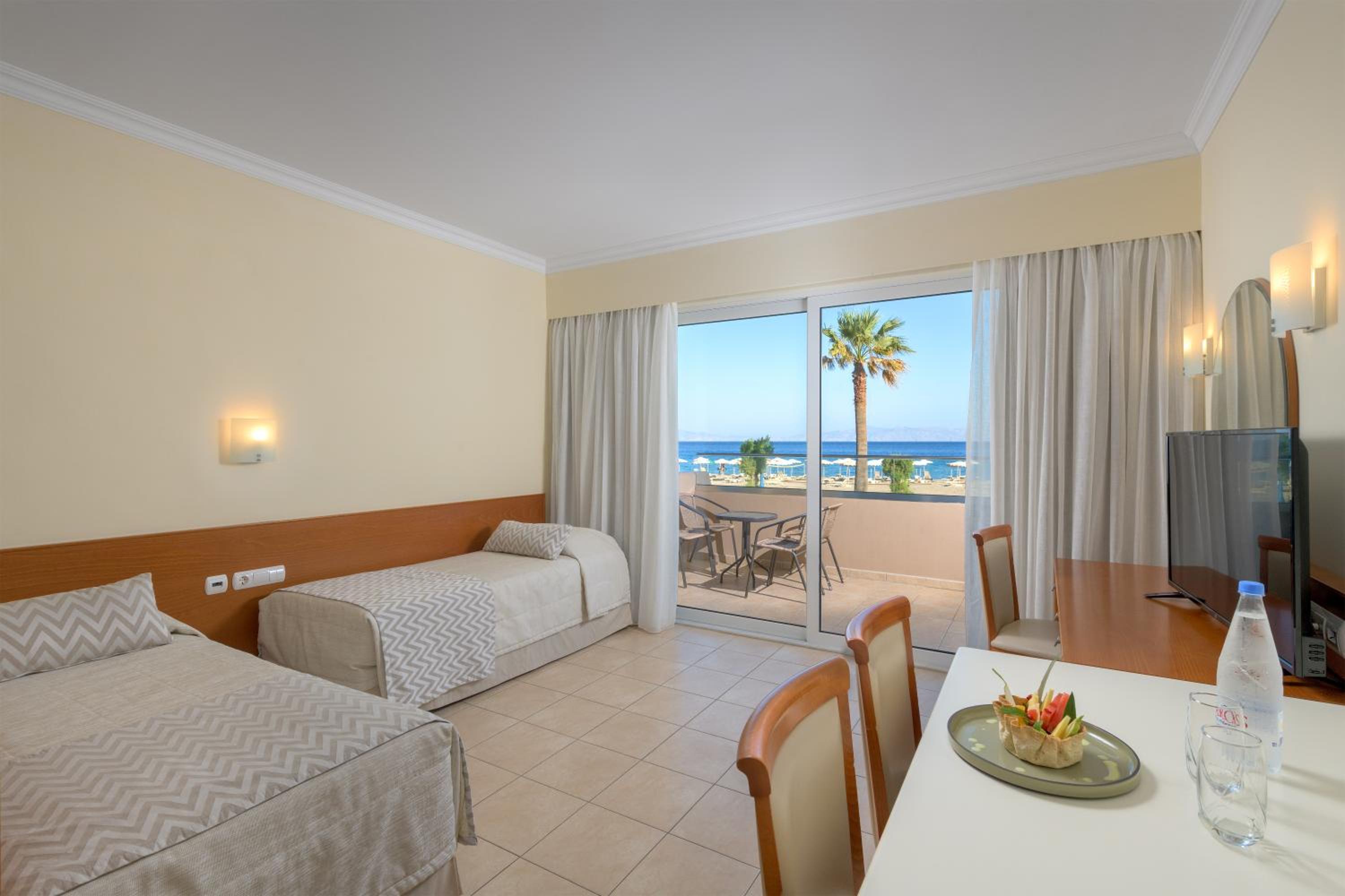 Apartment With Sea View (4 Adults)