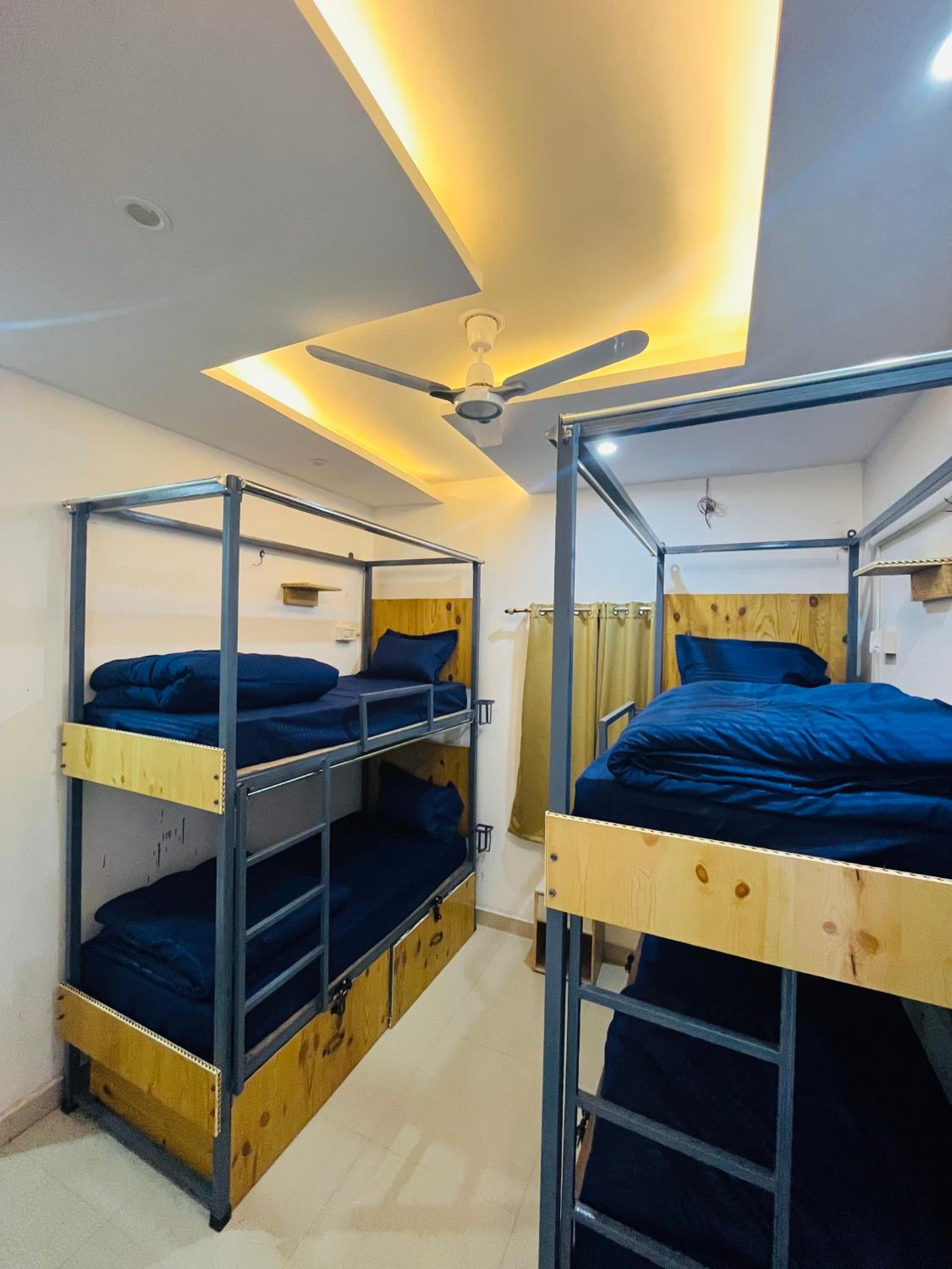 Bed in 4-Bed Mixed Dormitory Room photo 1