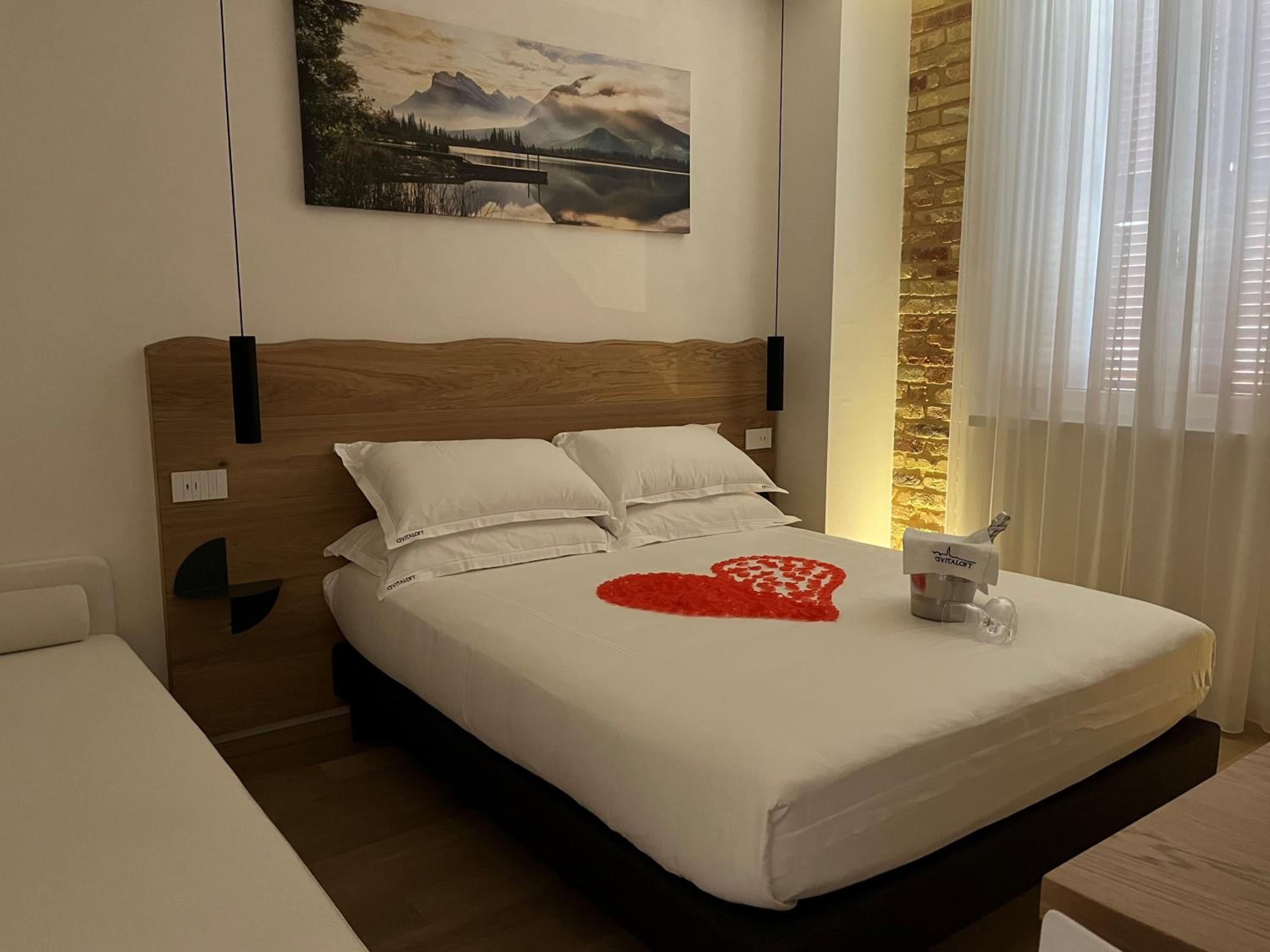 Double Room - Photo 29