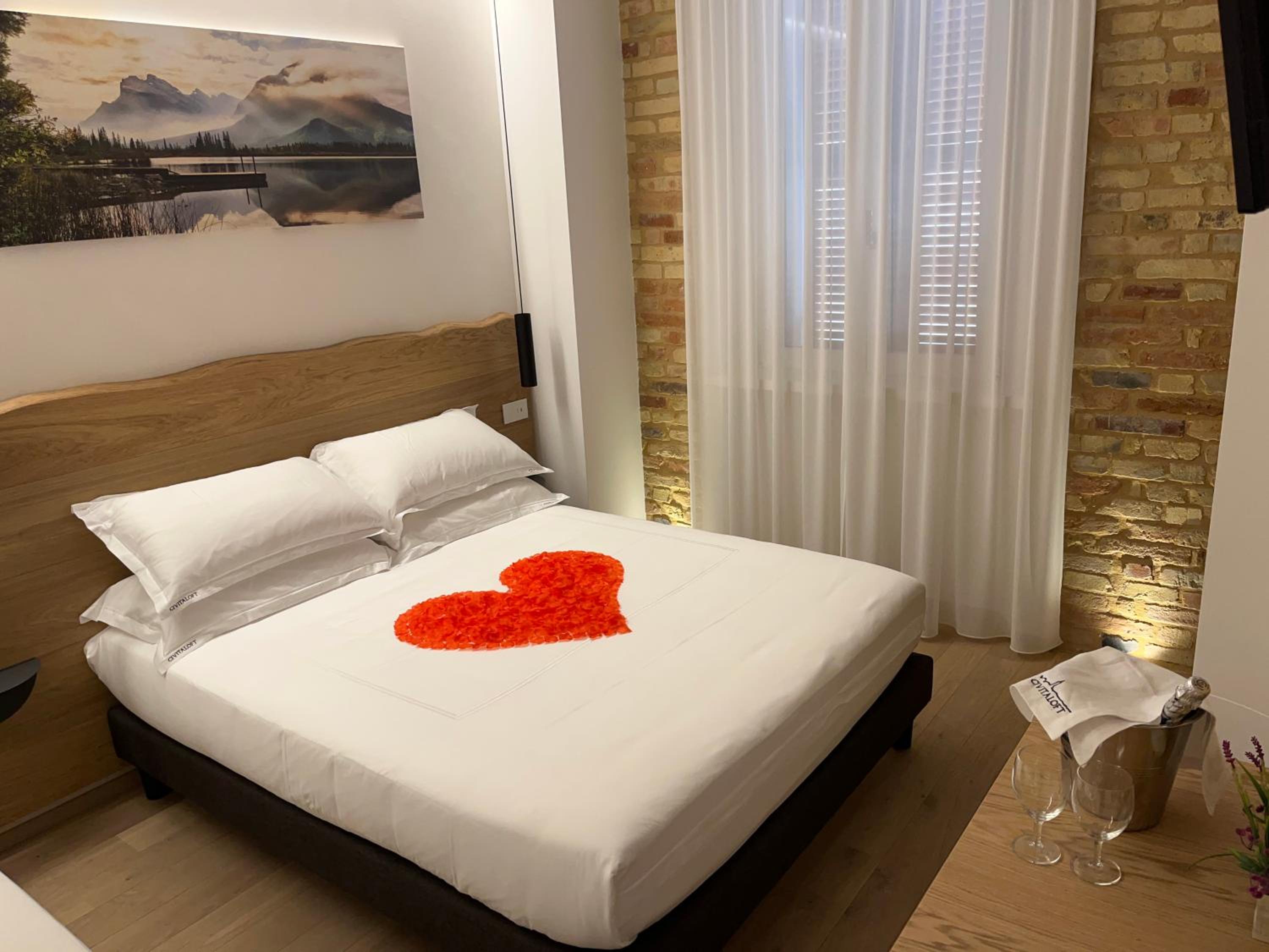 Double Room - Photo 27
