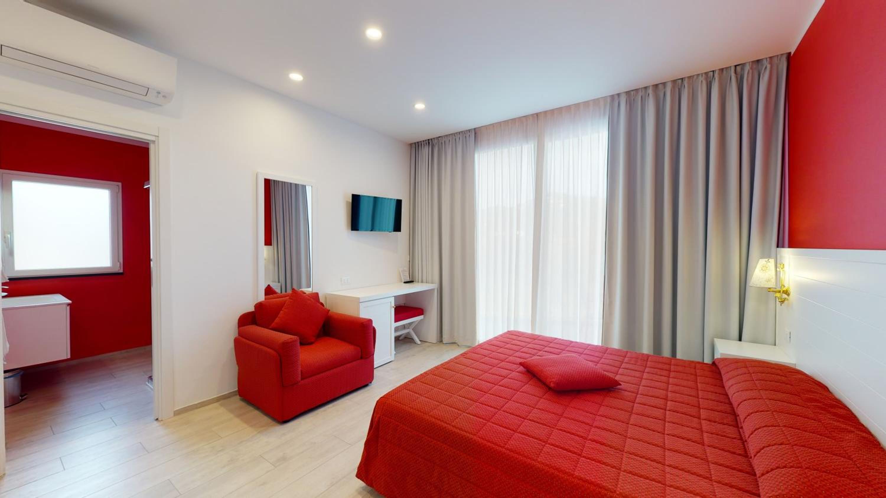 Deluxe Room photo 1