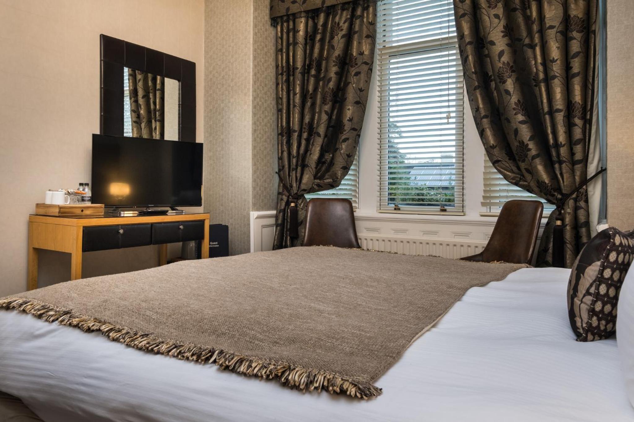 Superior Double/Twin En Suite - Photo 5