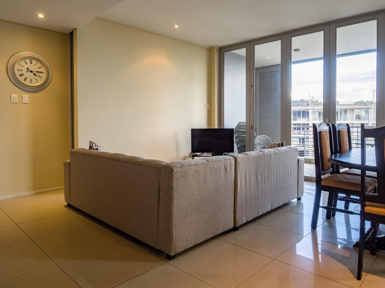 Deluxe Apartment - Photo 3