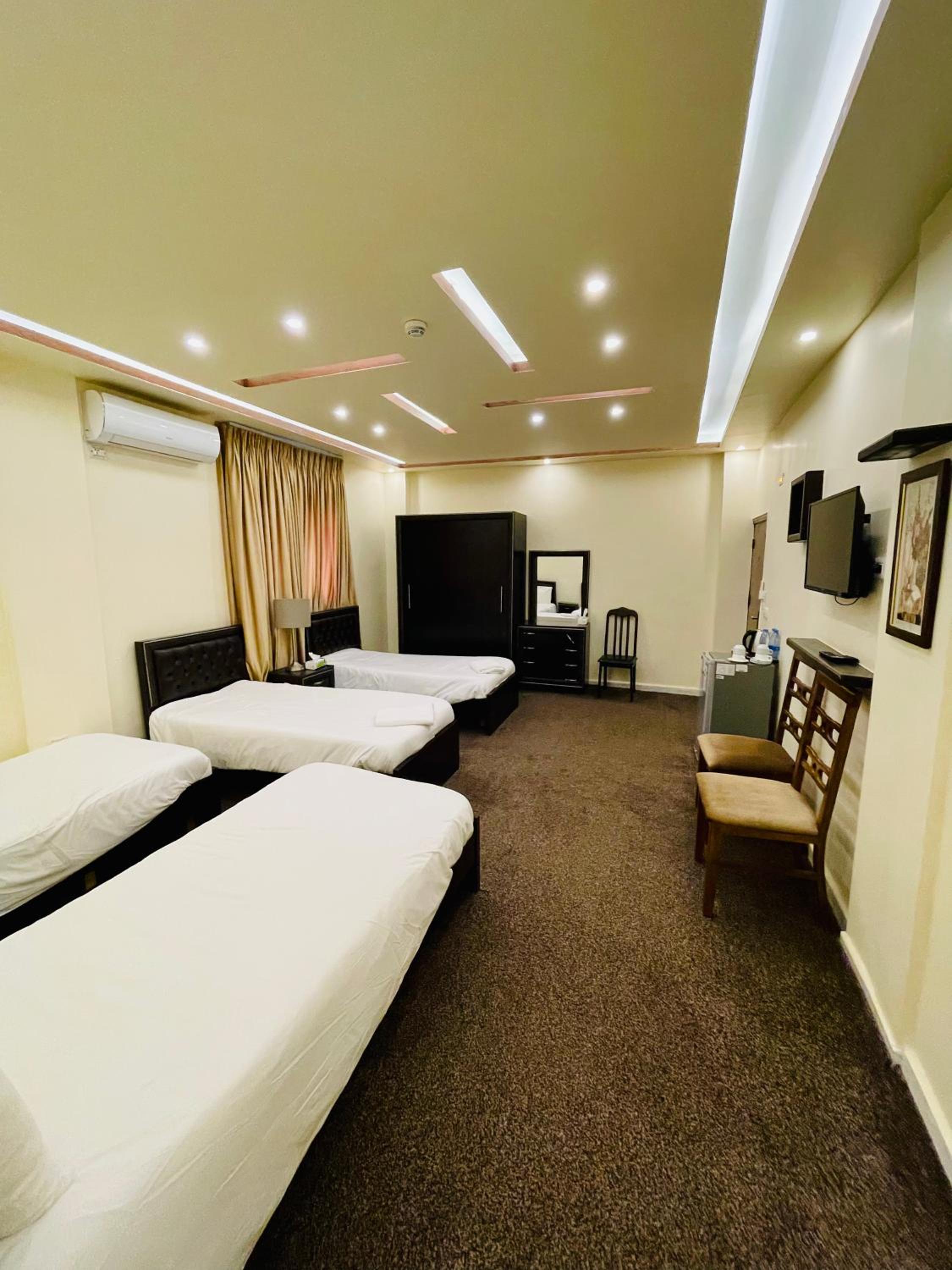 Deluxe Quadruple Room photo 1