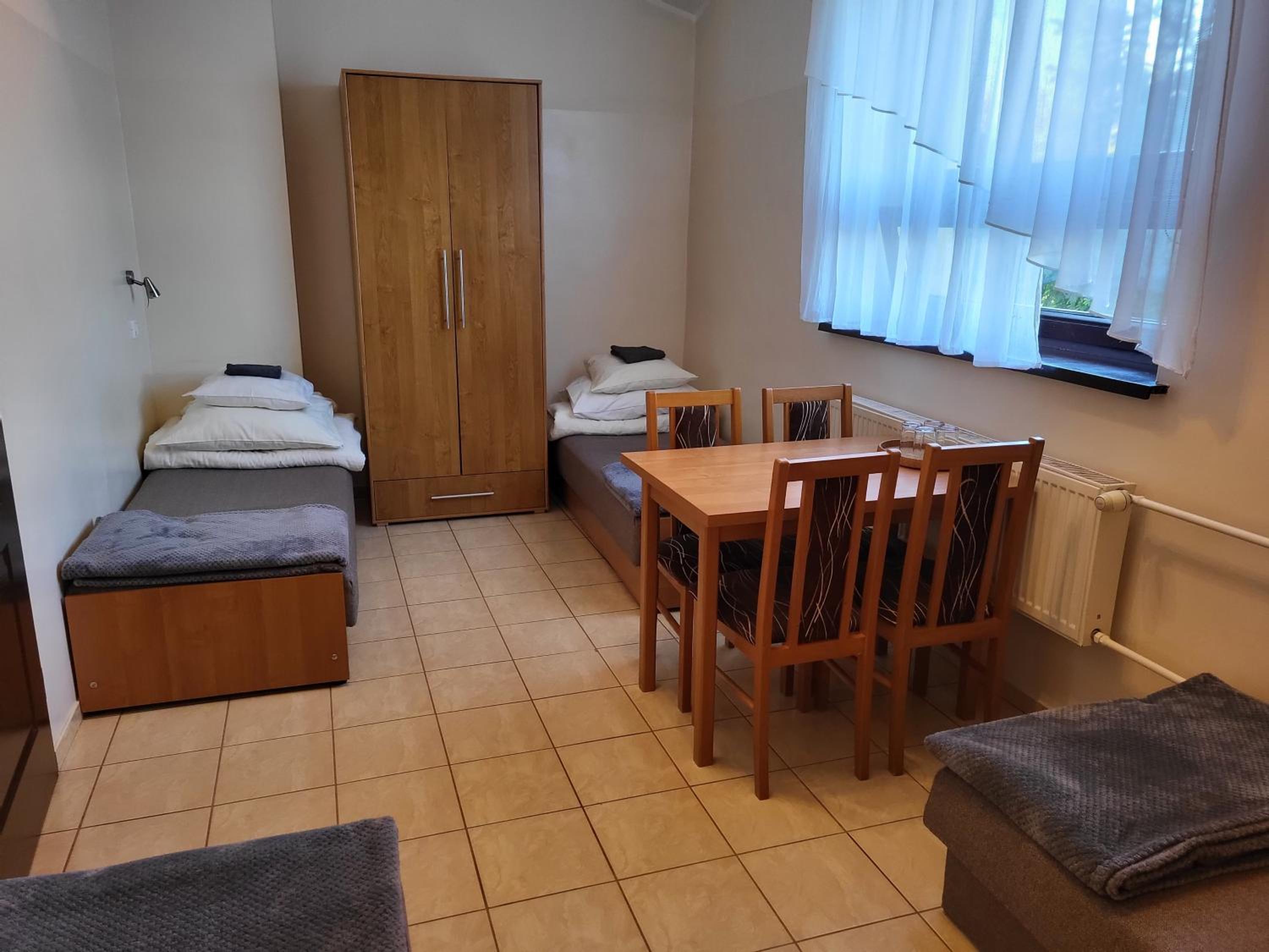 Triple Room with Private Bathroom photo 1