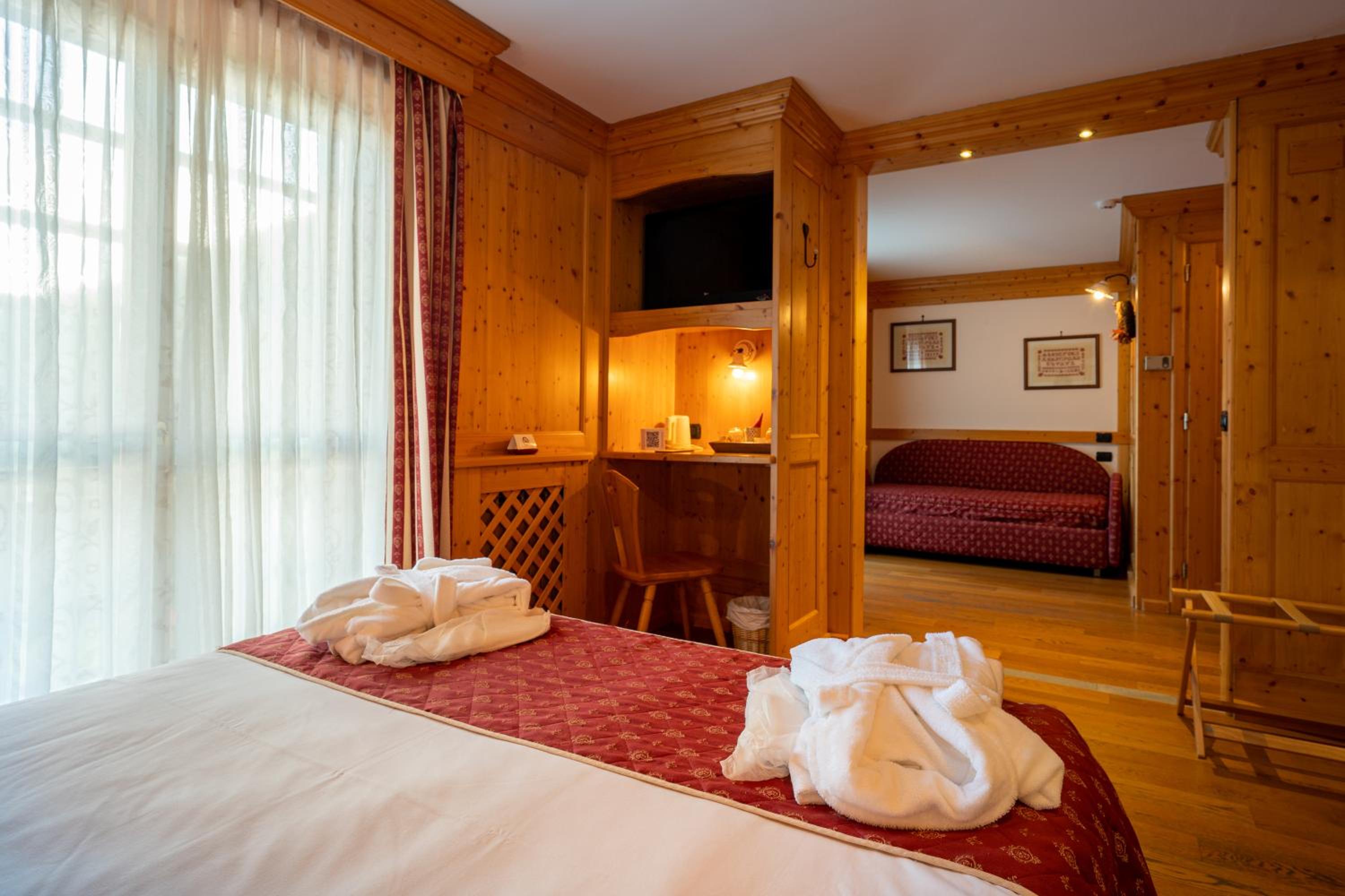 Junior Suite - Photo 6