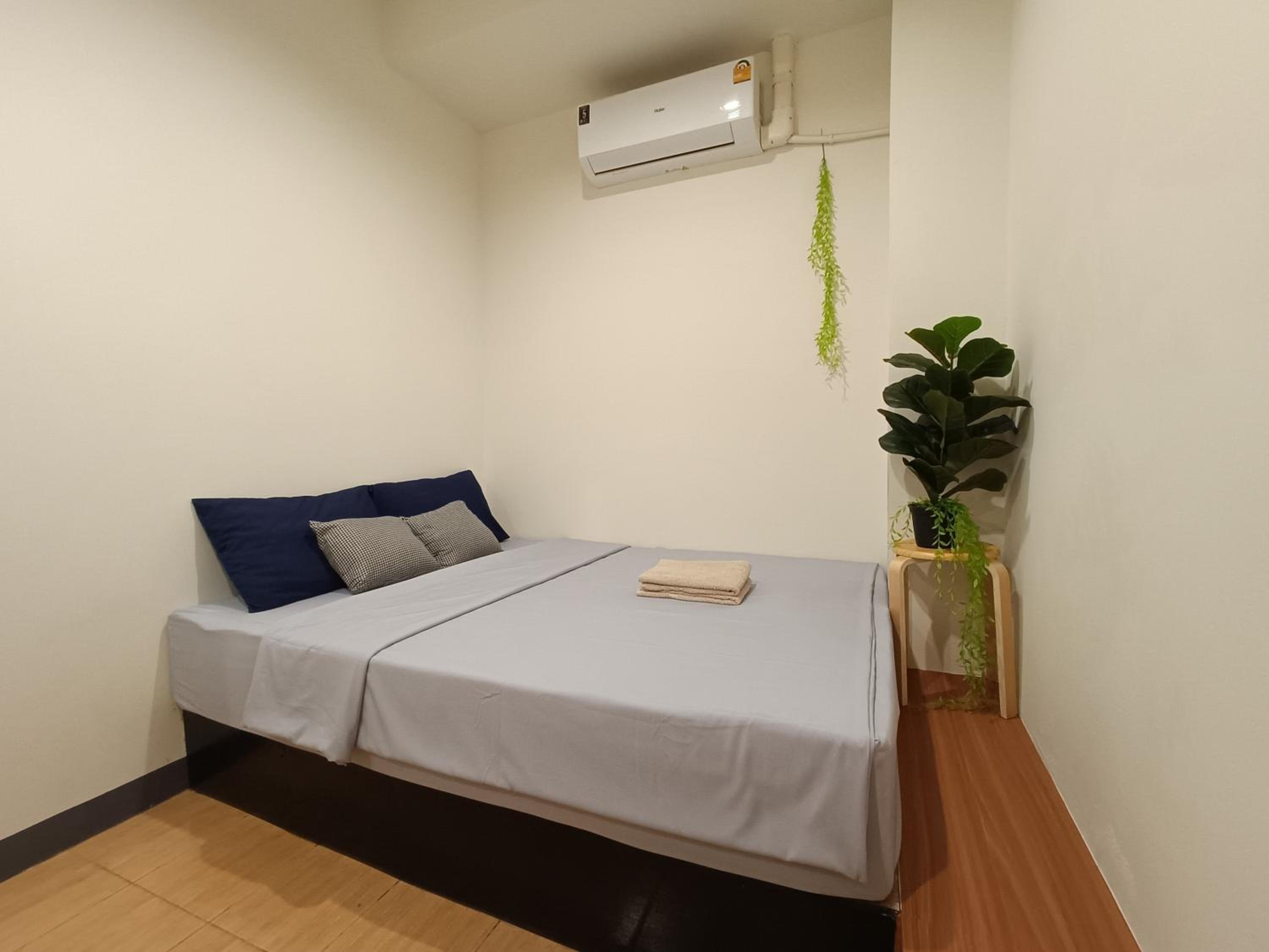 Double Room with Private Bathroom photo 1