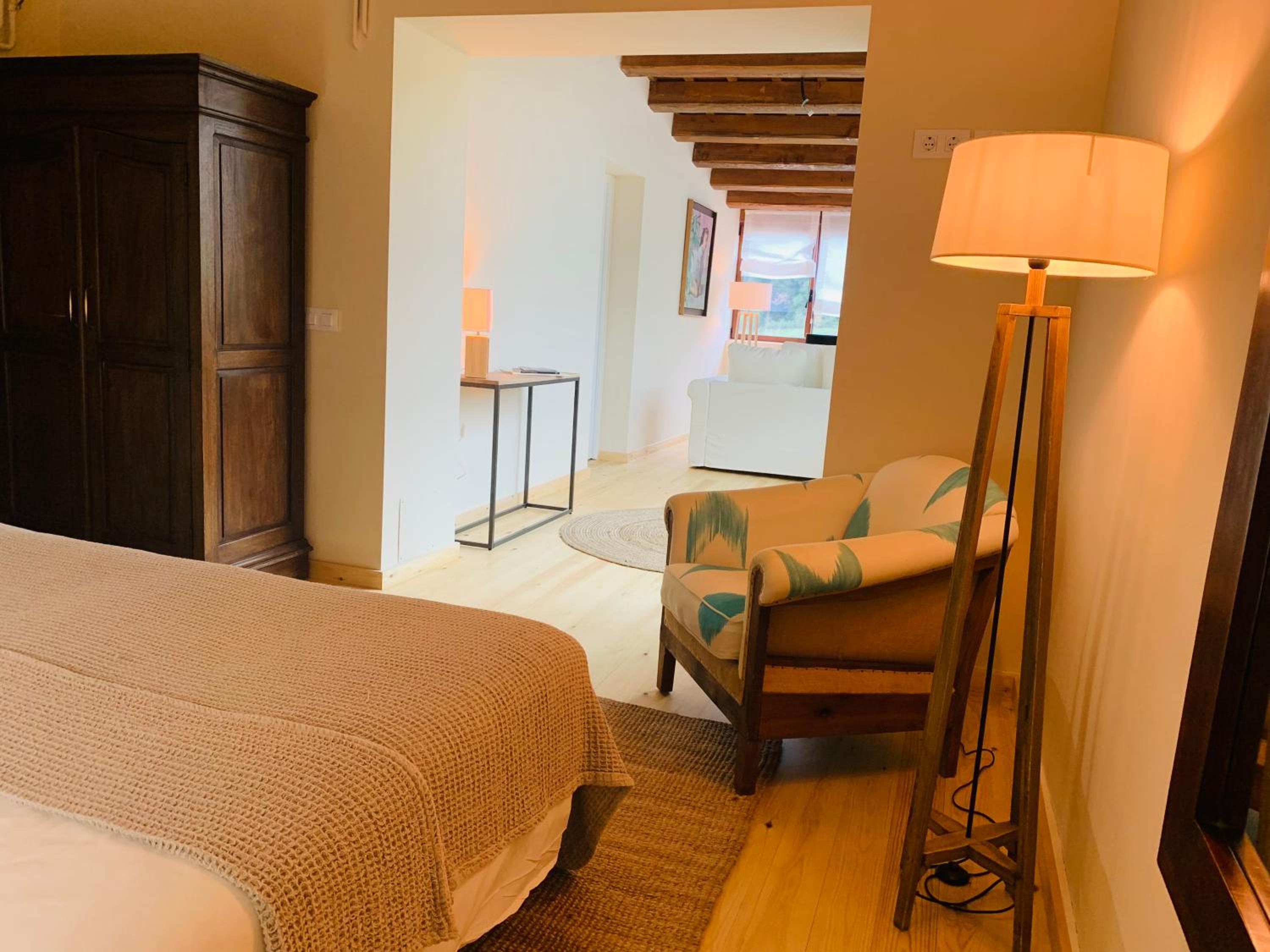Double Room with Mountain View - Photo 6