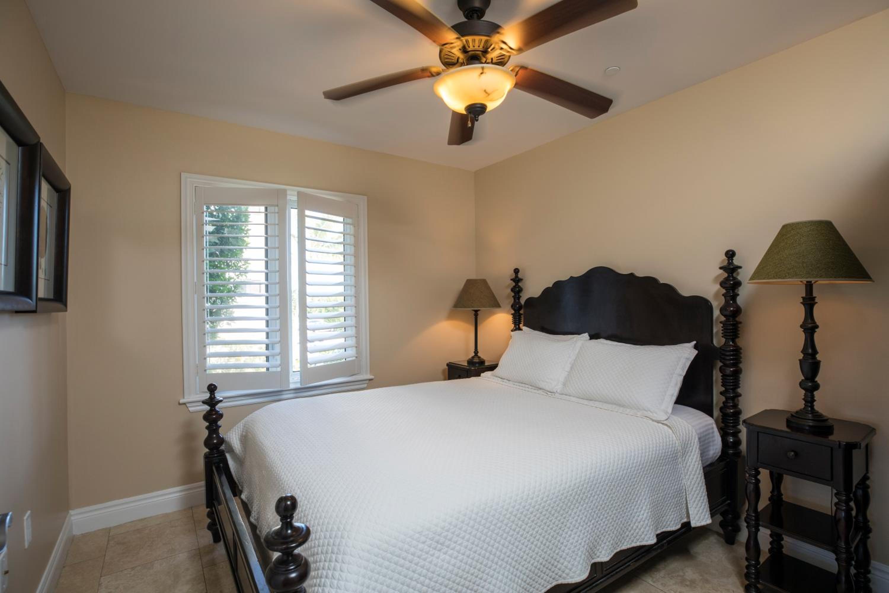 One-Bedroom Suite photo 3