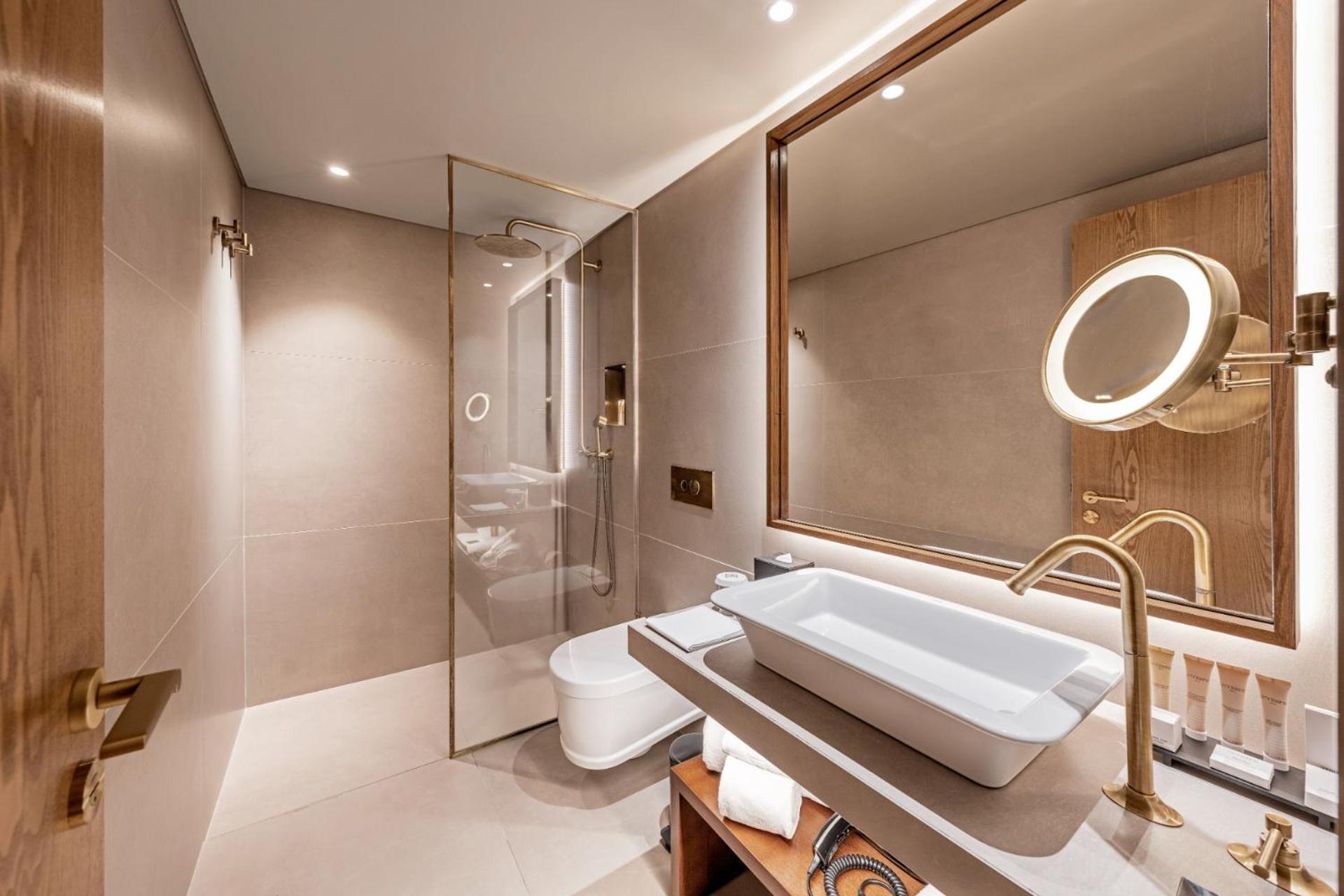 Standard Double Room - Photo 4