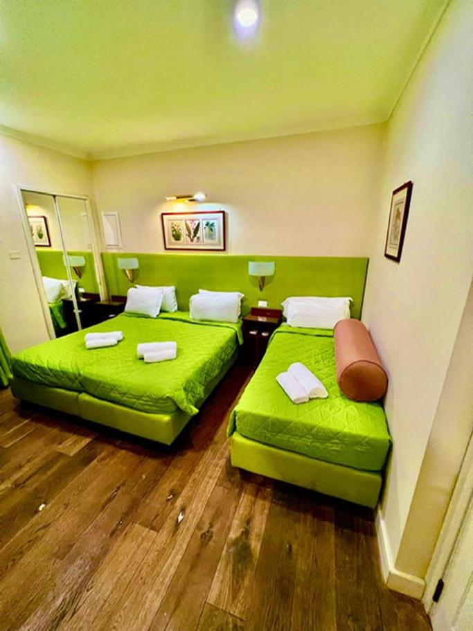 Large Double Room