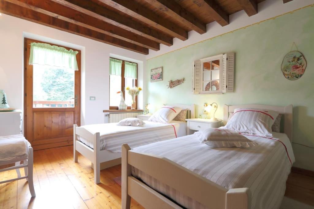 Triple Room with Private Bathroom - Photo 1