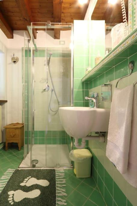 Triple Room with Private Bathroom - Photo 46
