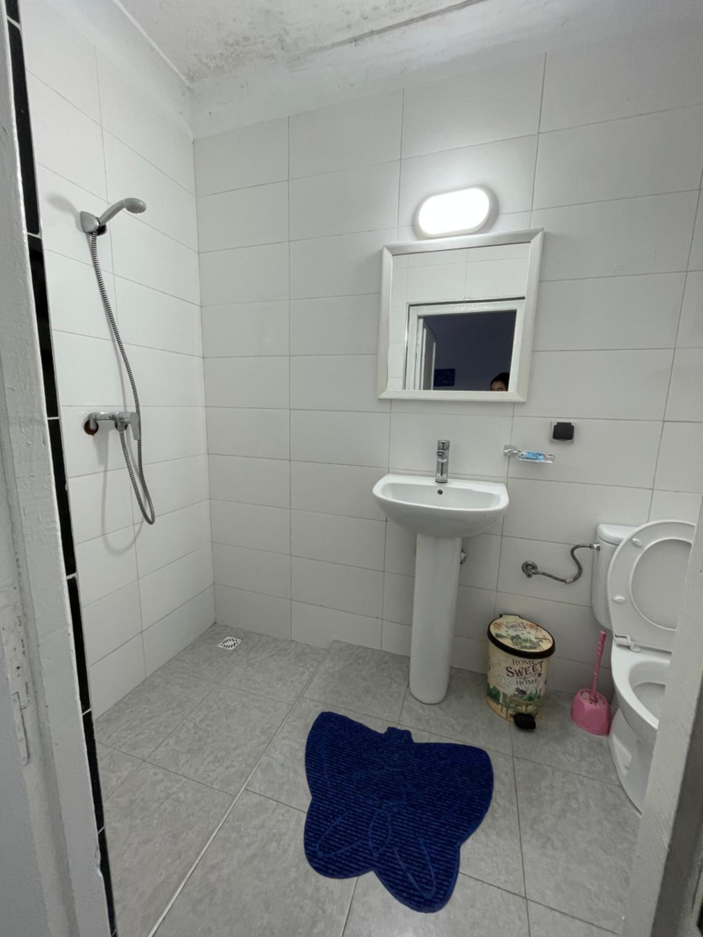 Deluxe Double Room - Photo 11