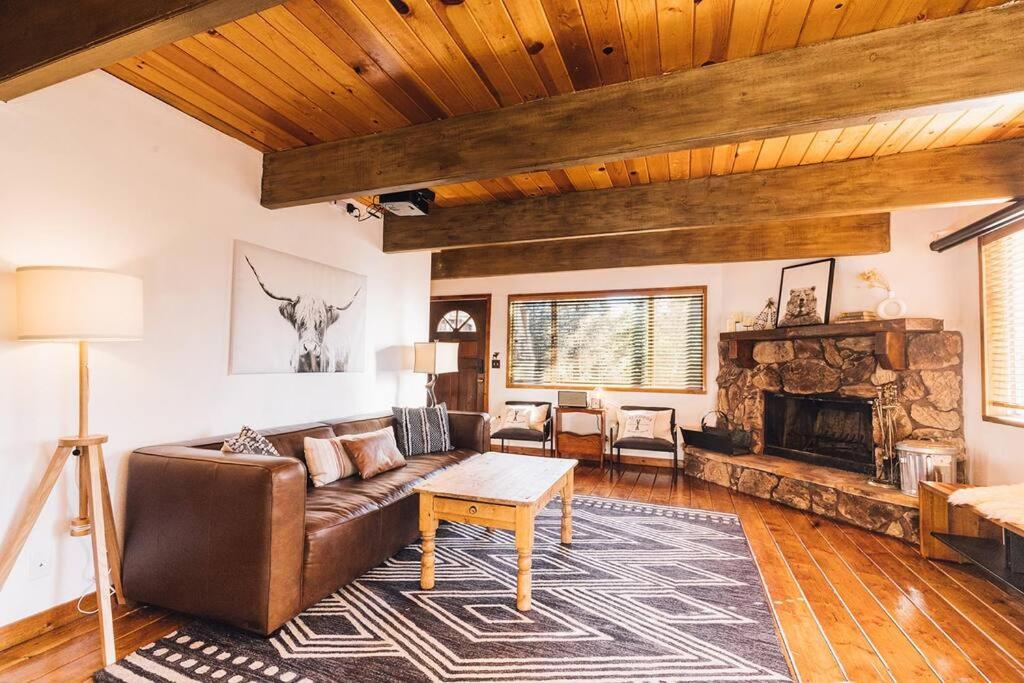 Two-Bedroom House - Photo 3