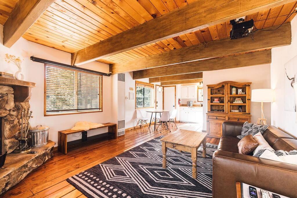 Two-Bedroom House - Photo 5