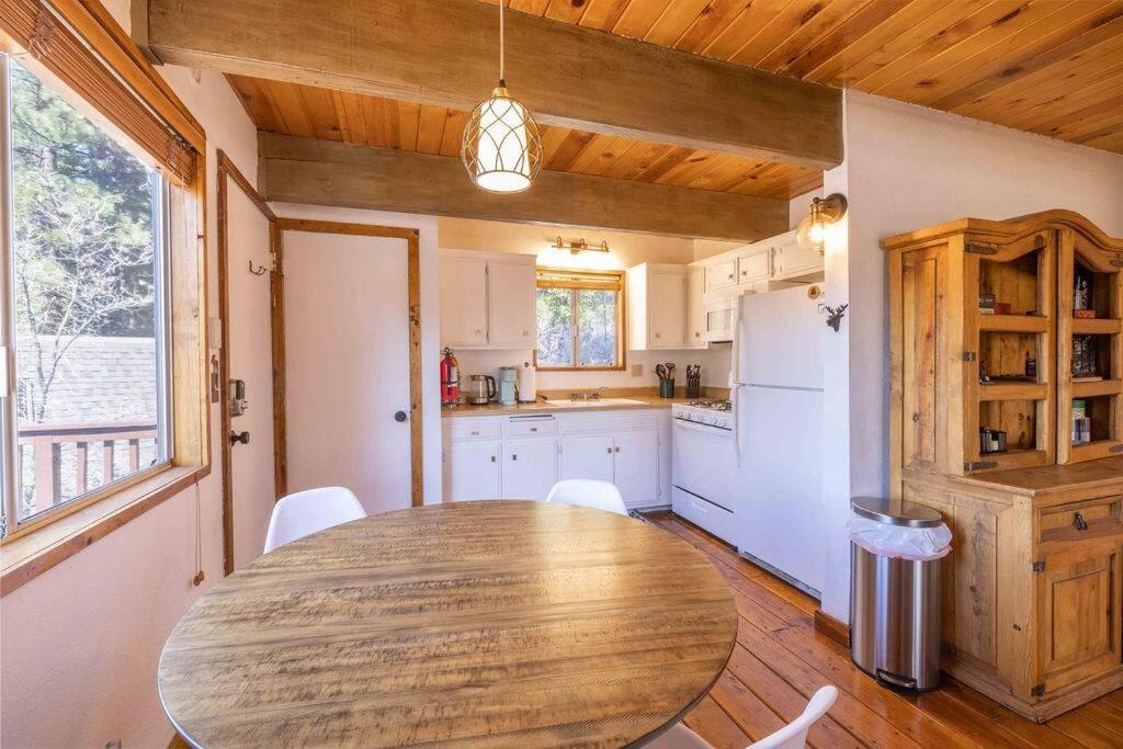 Two-Bedroom House - Photo 36