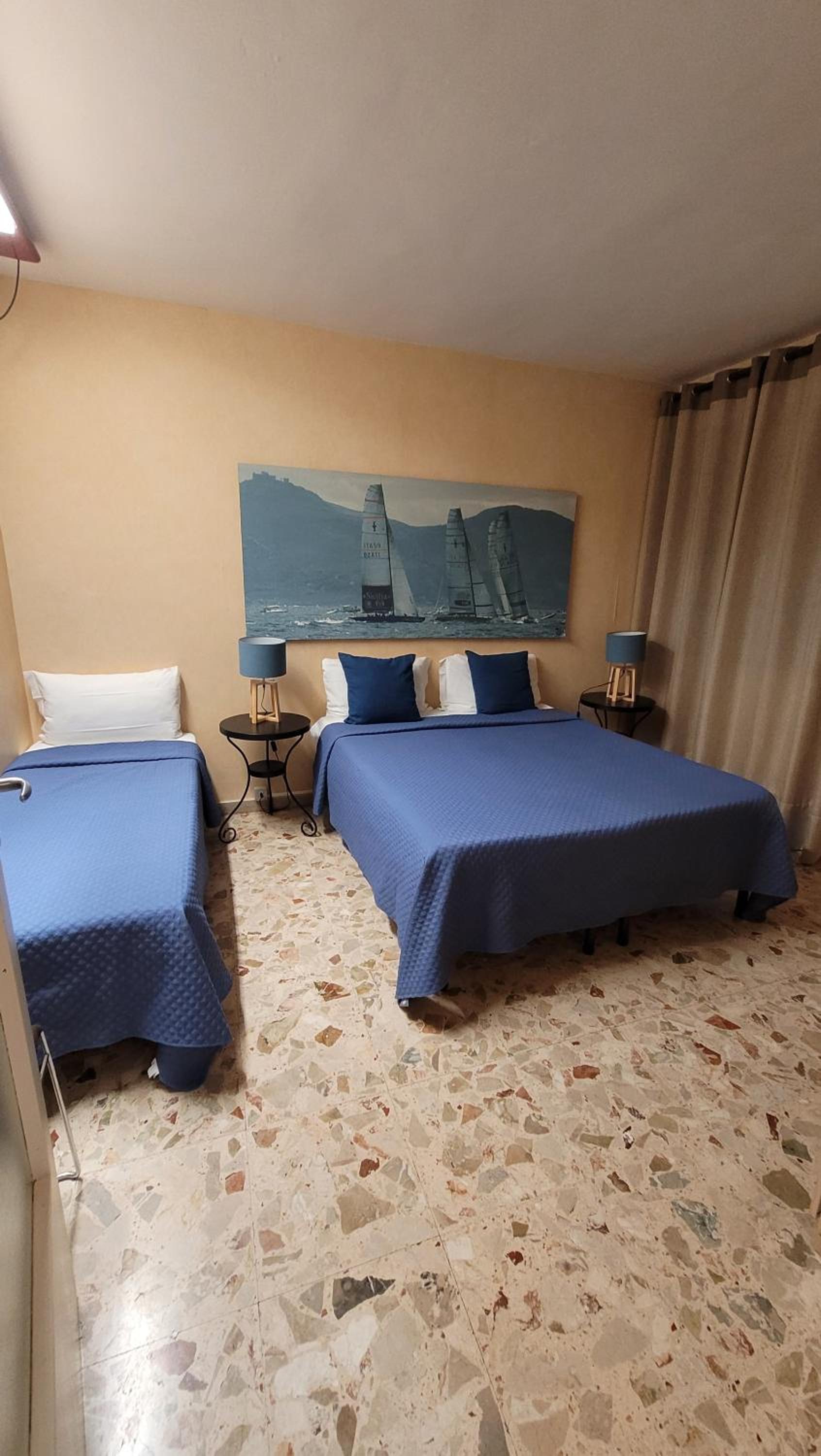 Double/Twin Room - Photo 21
