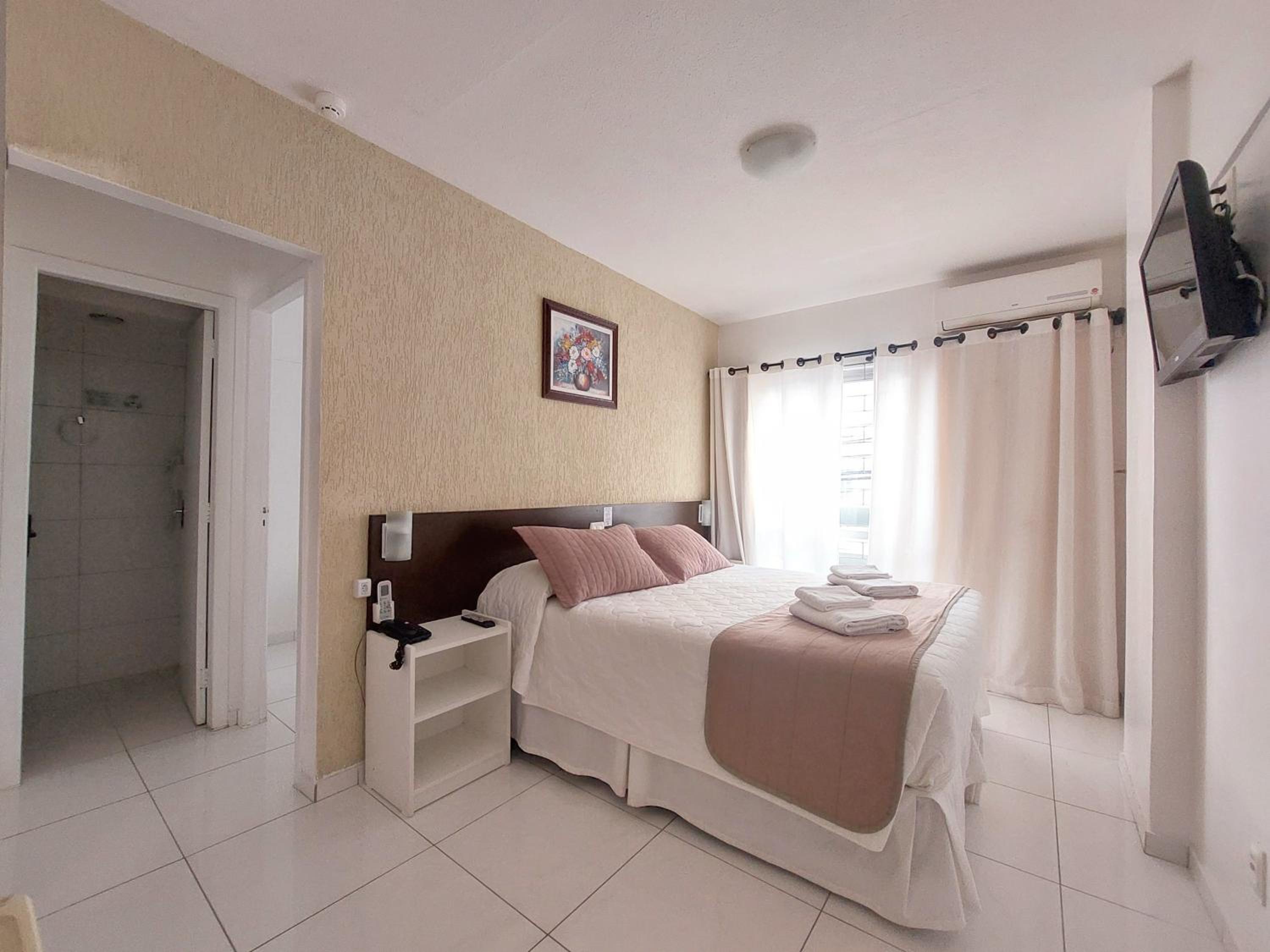 Superior Triple Room photo 3