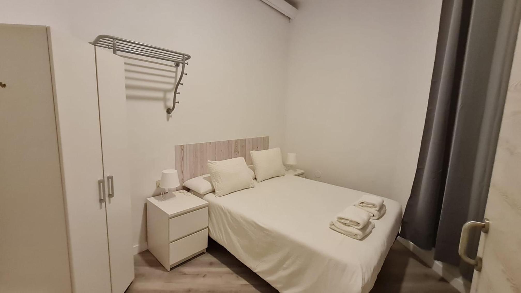 Habitación Individual Interior con Baño Privado