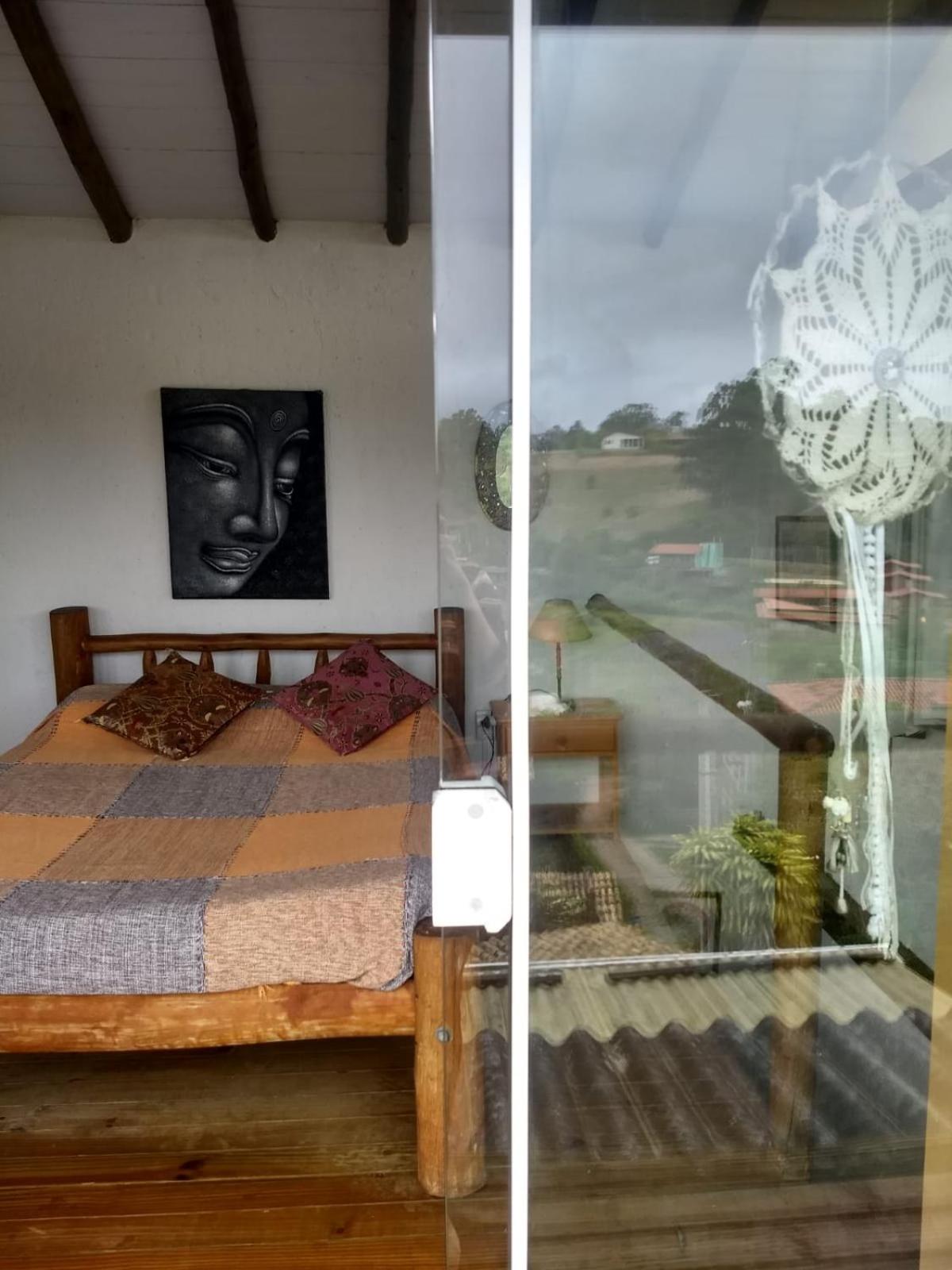 One-Bedroom House photo 1