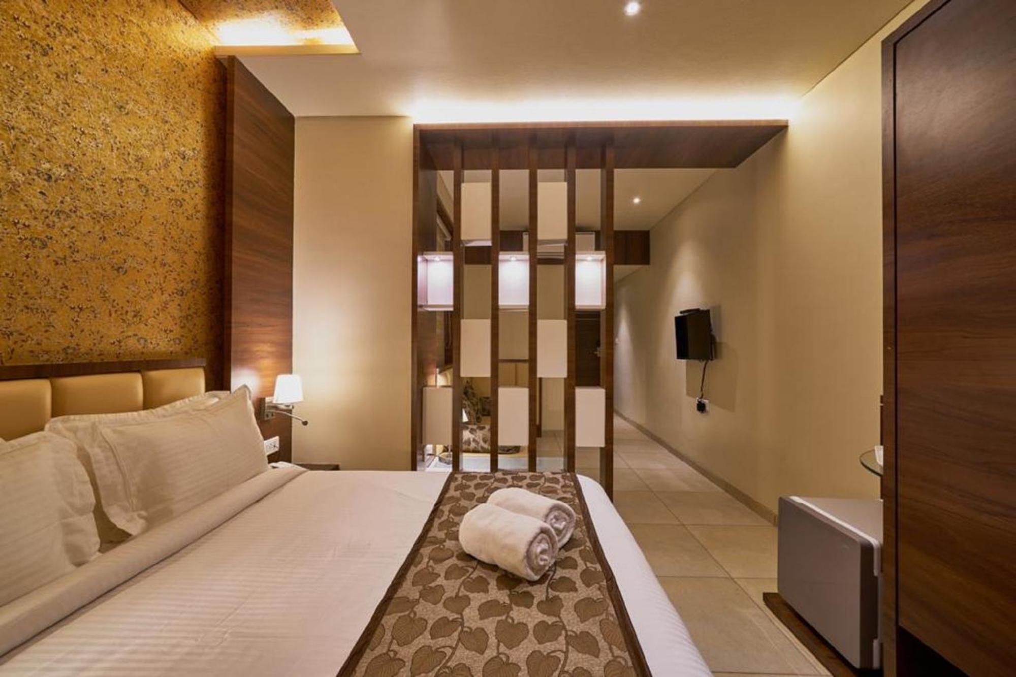 Deluxe Room - Photo 4
