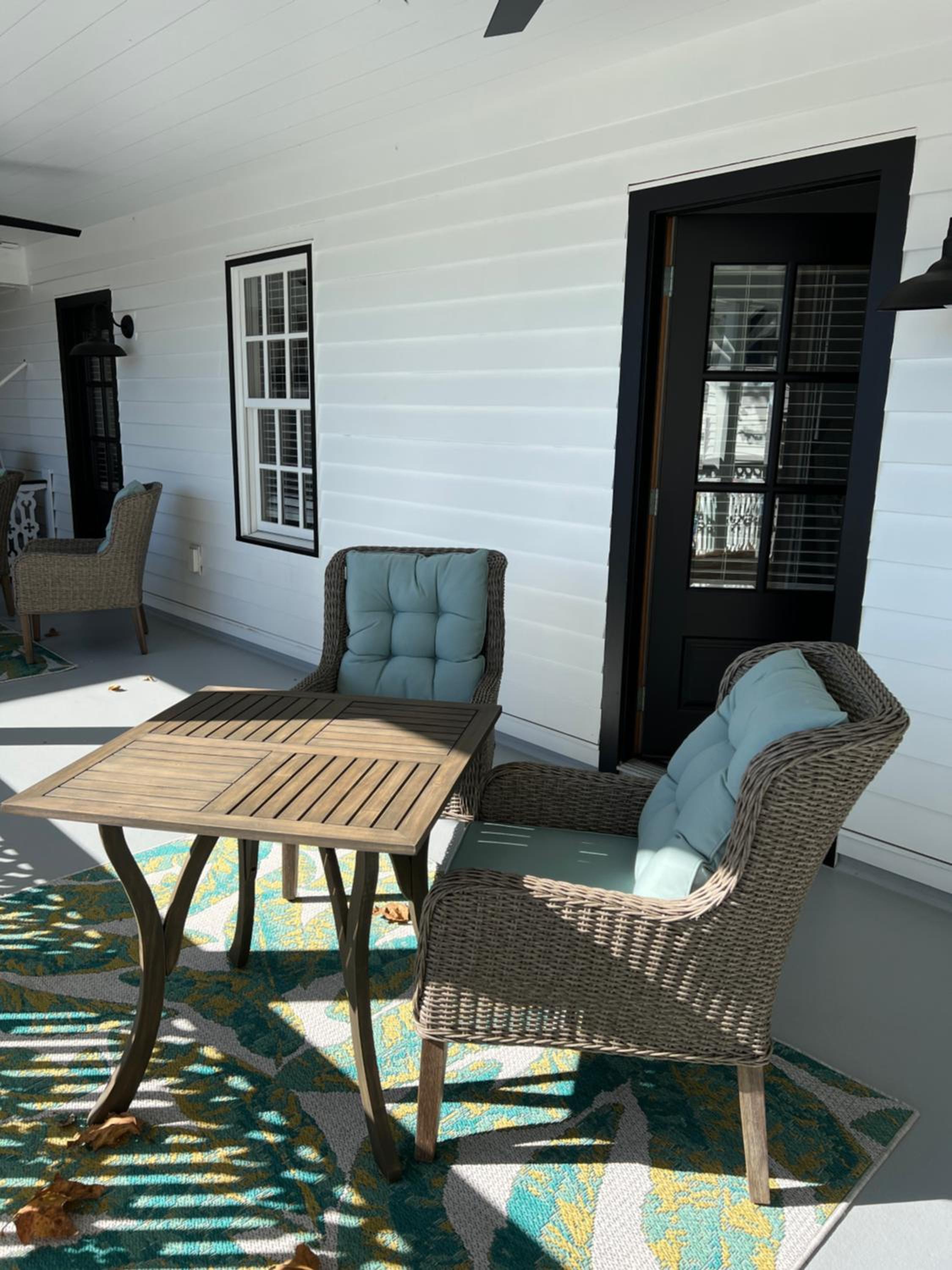 Queen Room with Balcony photo 3