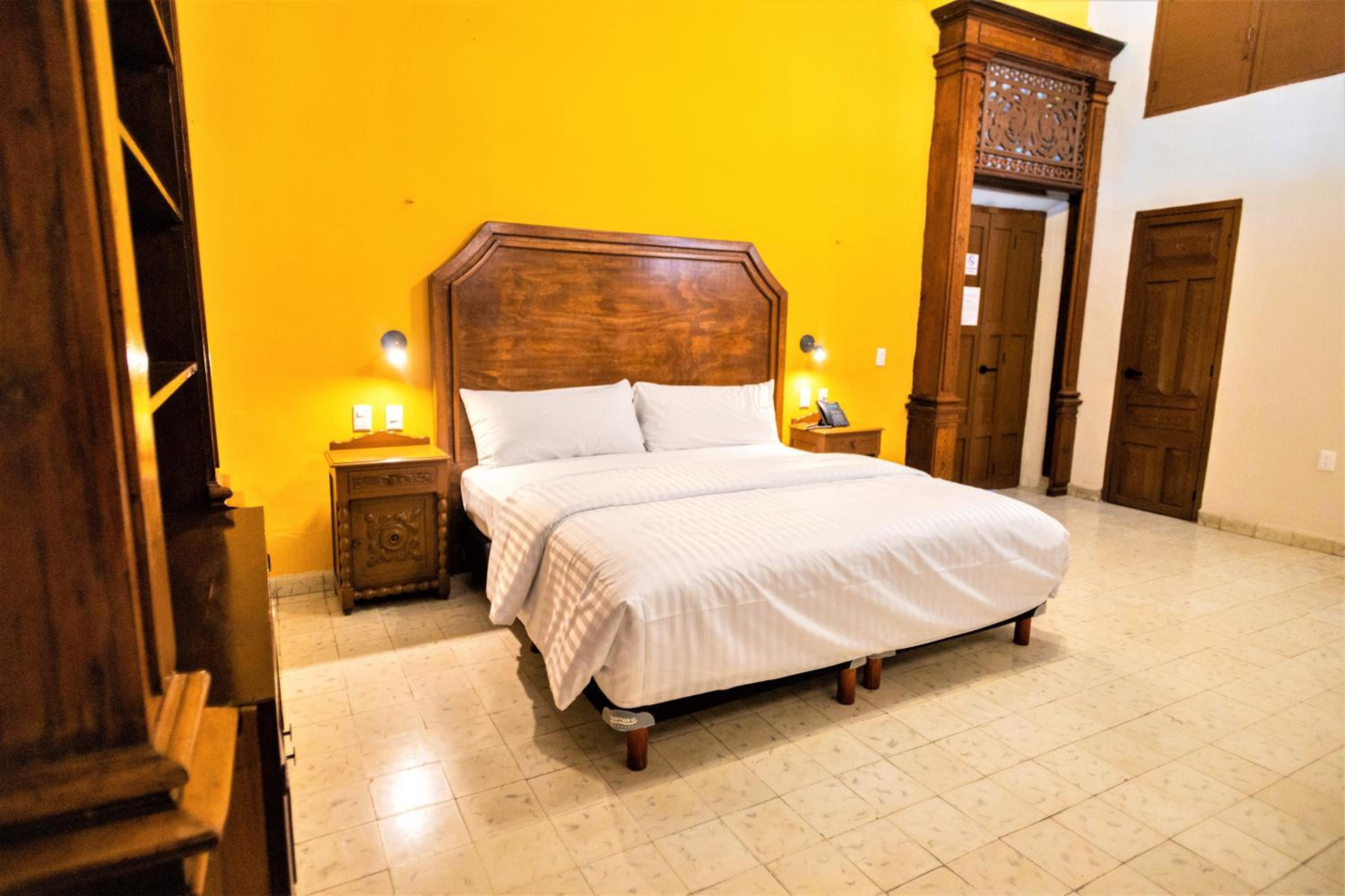 Superior King Room