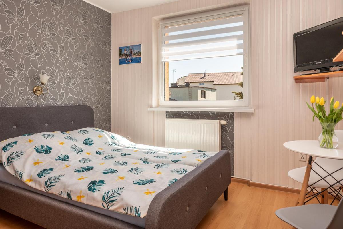Double Room with Private External Bathroom - Photo 5