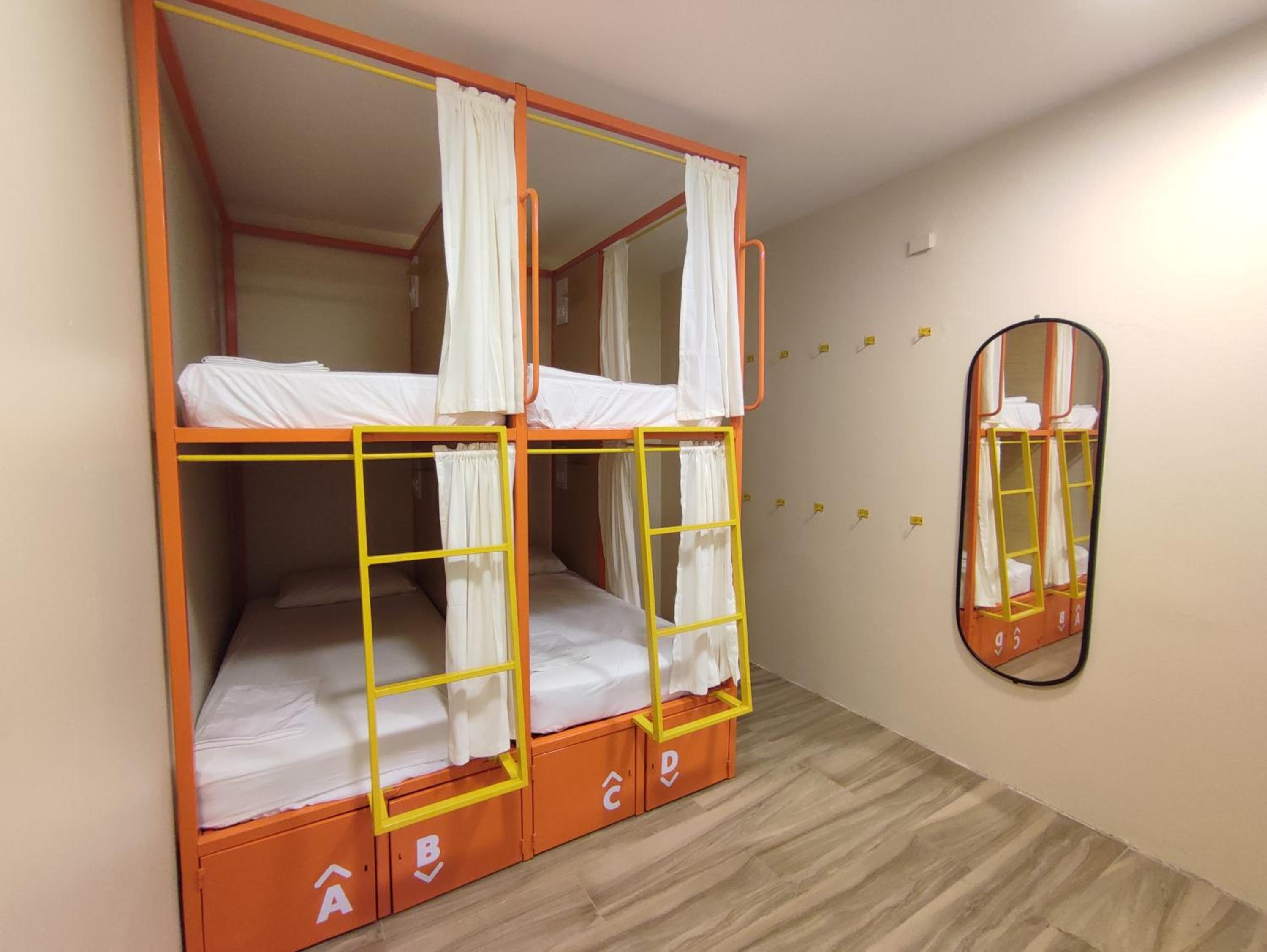 Bed in 4-Bed Mixed Dormitory Room
