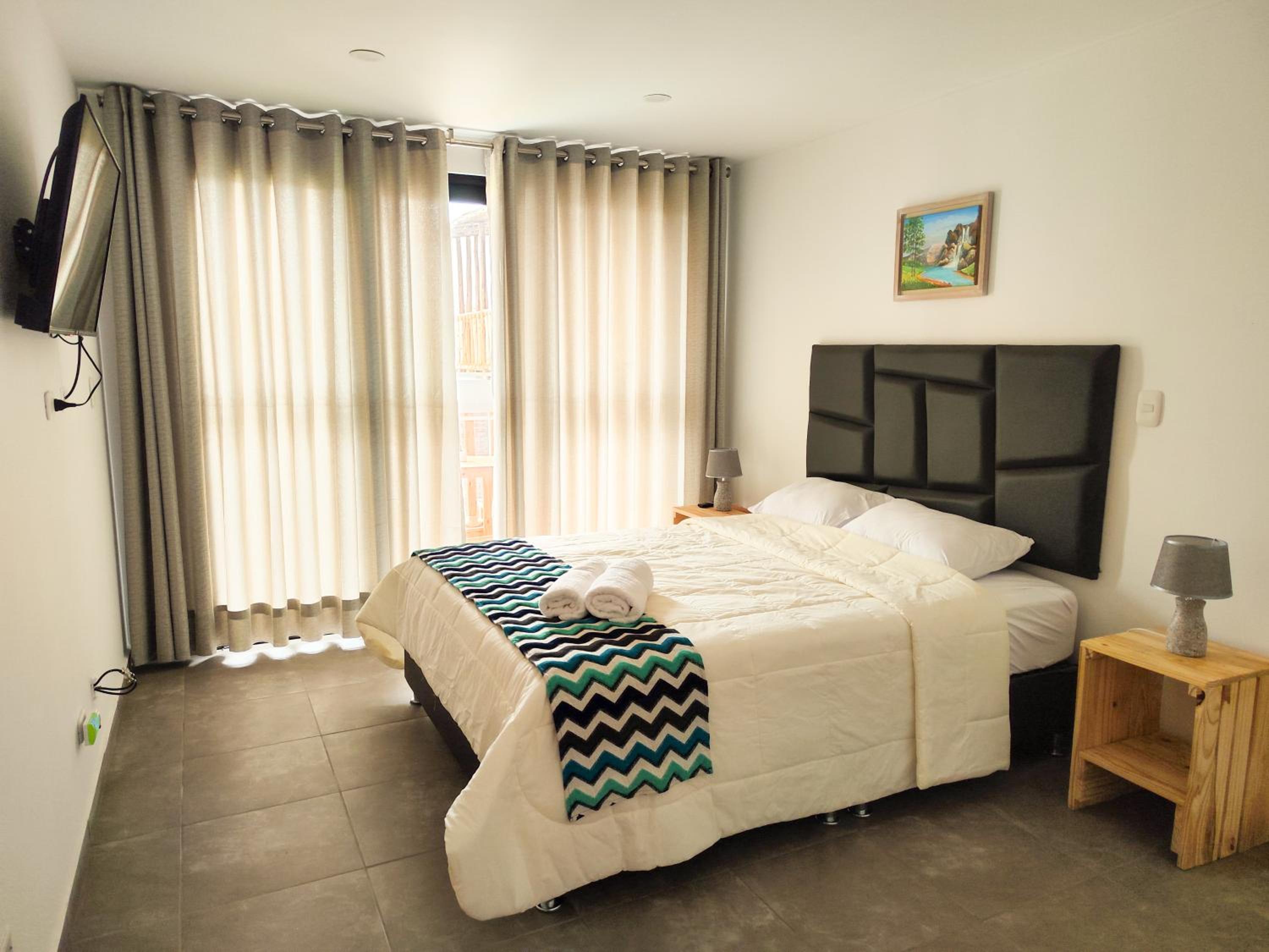 Double Room with Balcony - Photo 1