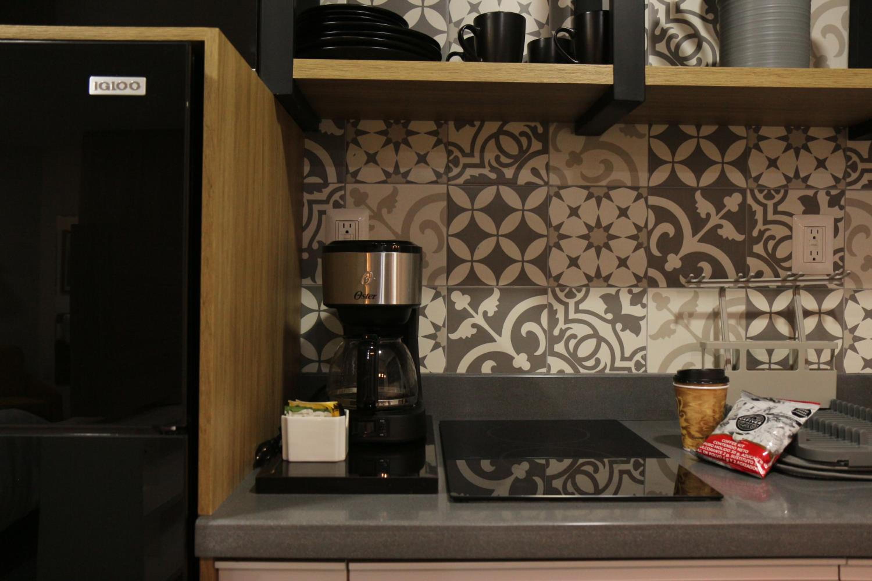 Deluxe Suite - Photo 3