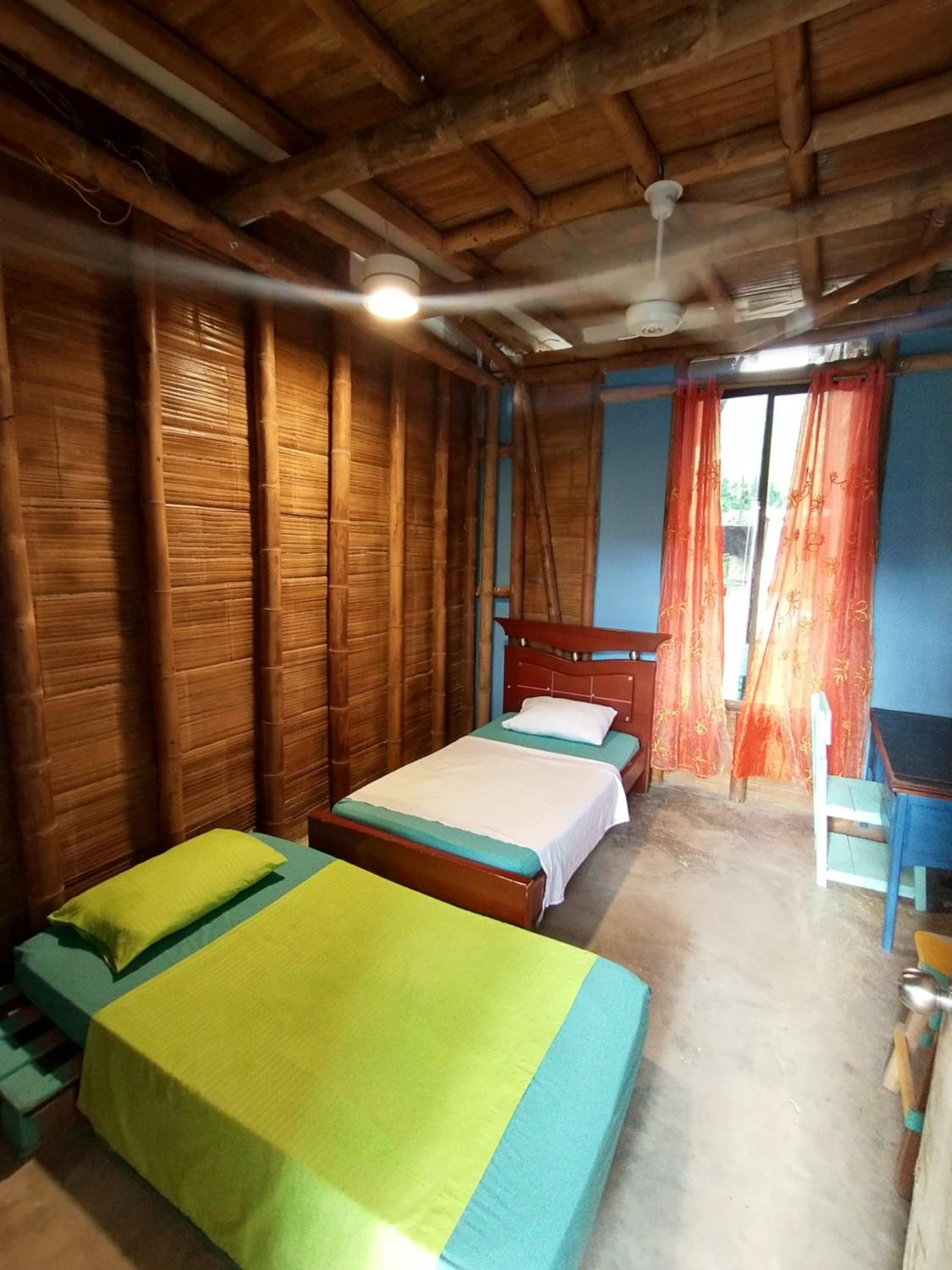 Deluxe King Room photo 2