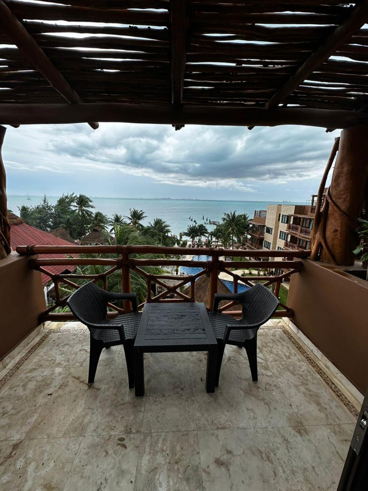 Luxury Junior Suite Extra Large King Bed Ocean View with Balcony