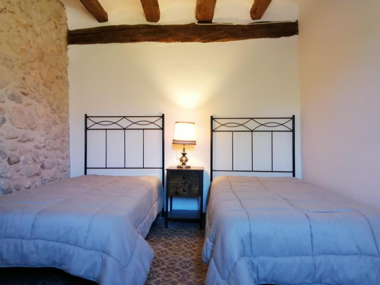 Casa de cuatro habitaciones