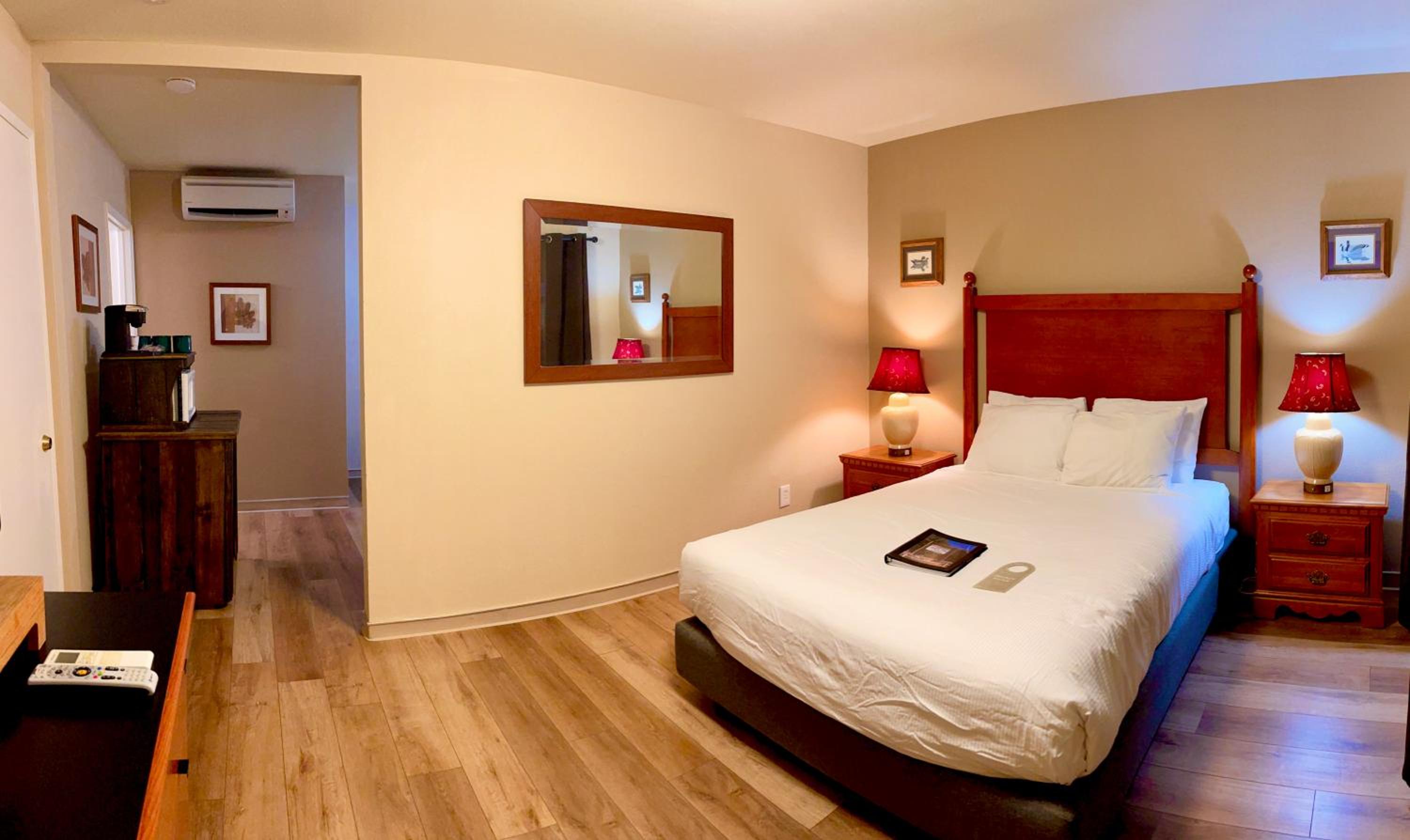 Deluxe Double Room with Extra Bed