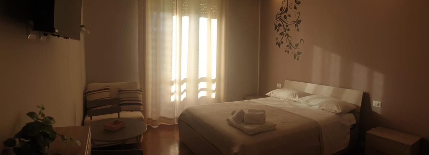 Triple Room with Private External Bathroom