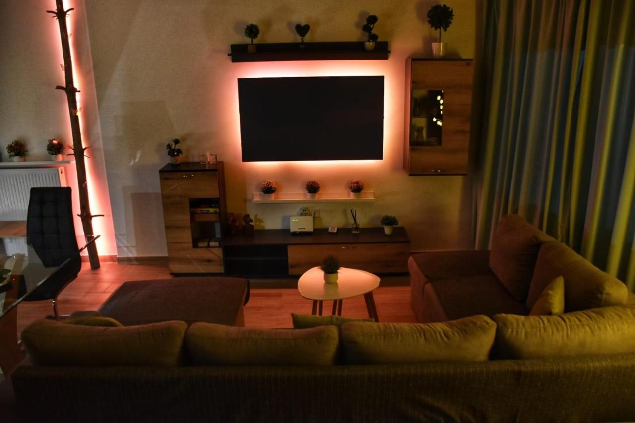One-Bedroom Apartment - Photo 27