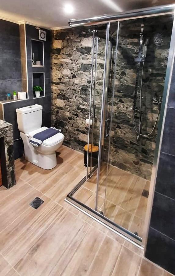 One-Bedroom Apartment - Photo 20