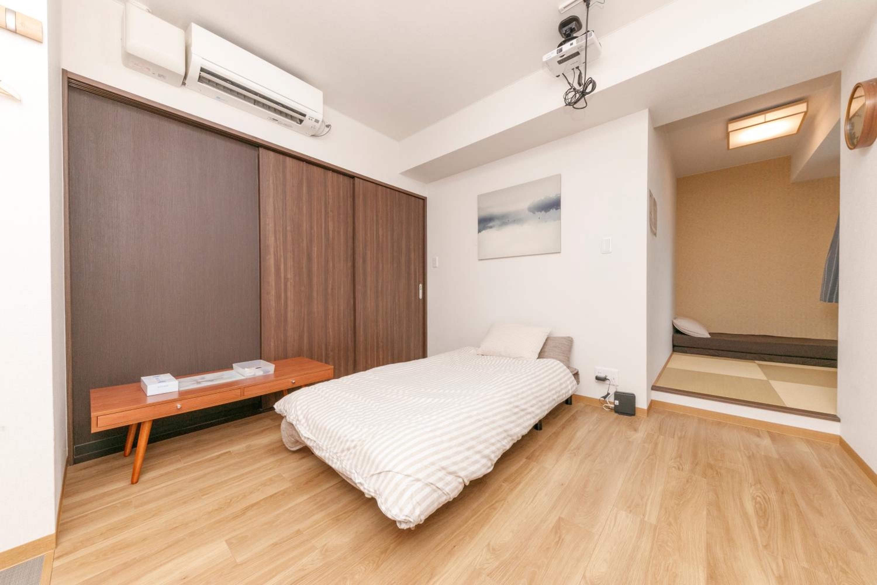 Apartment photo 3