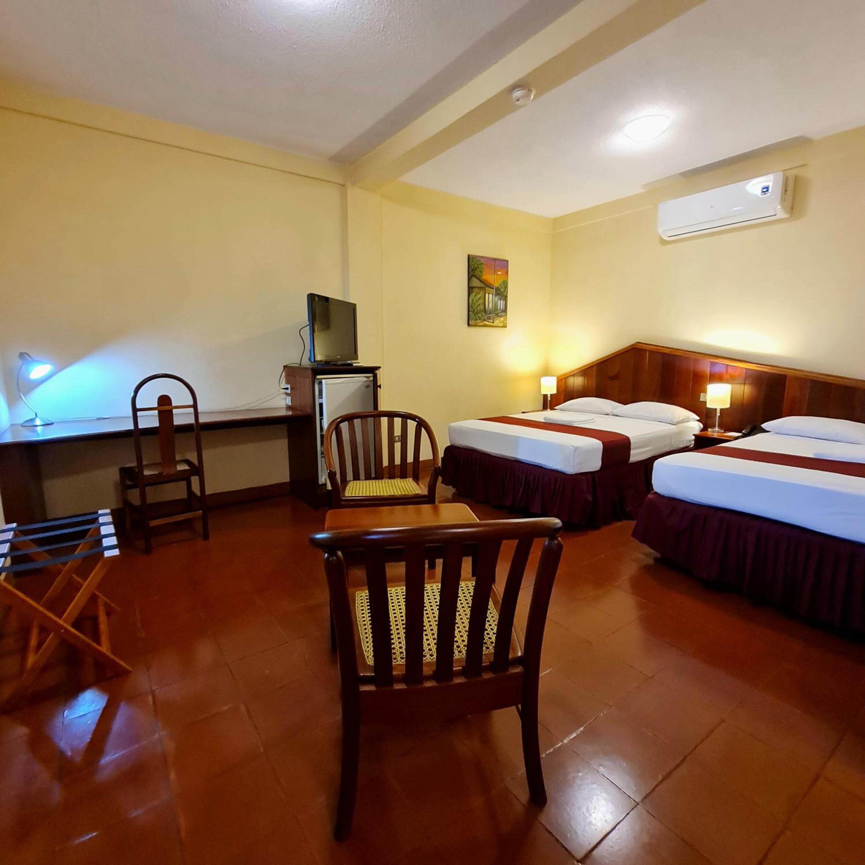 Superior Twin Room photo 2