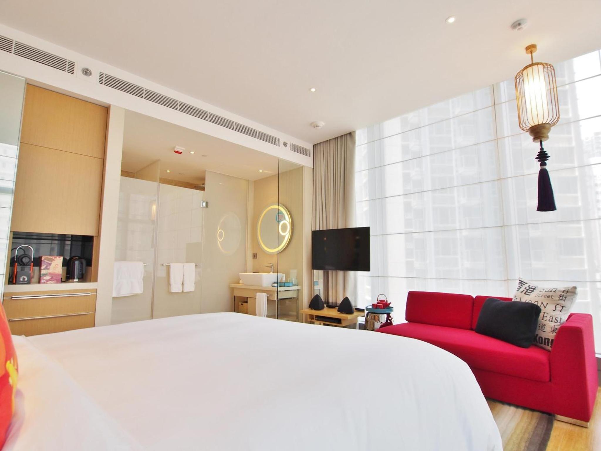 Premium King Room