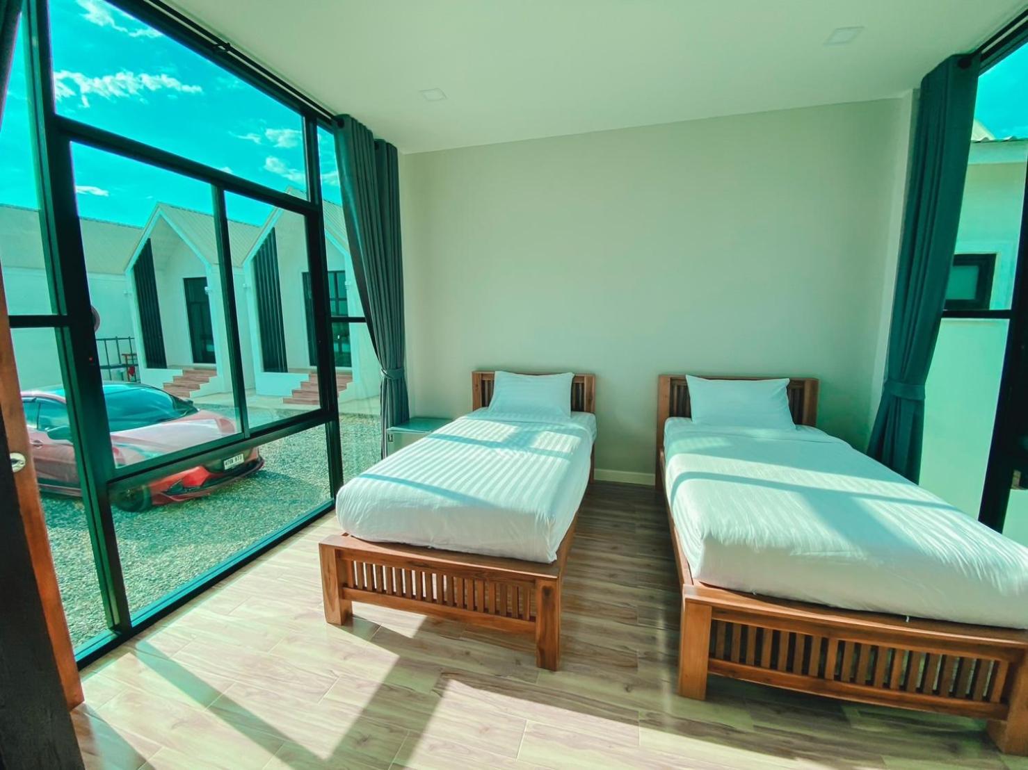 Deluxe Twin Room - Photo 4