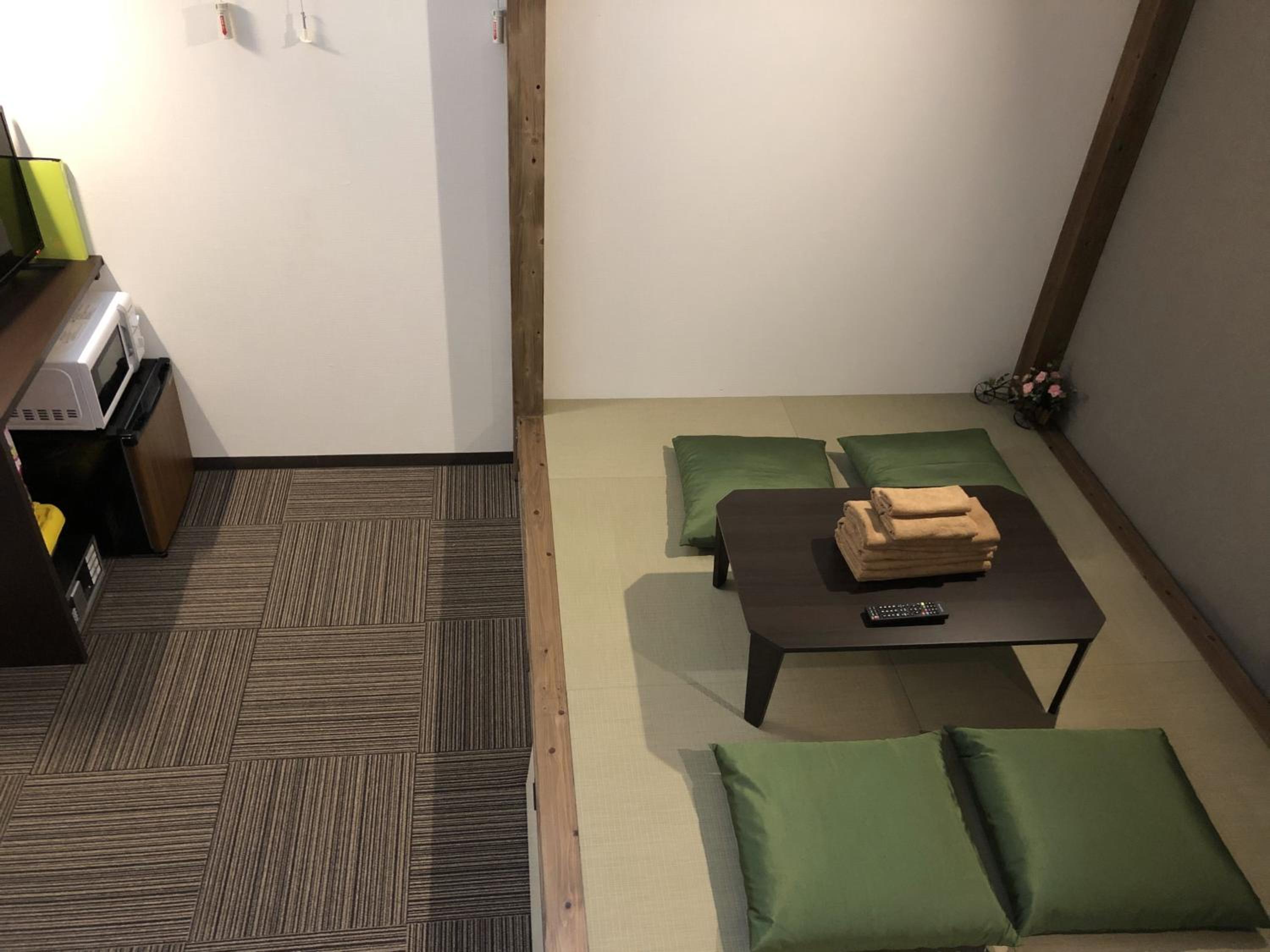 Japanese-Style Room - No Cleaning for Consecutive Night Stays - Photo 16