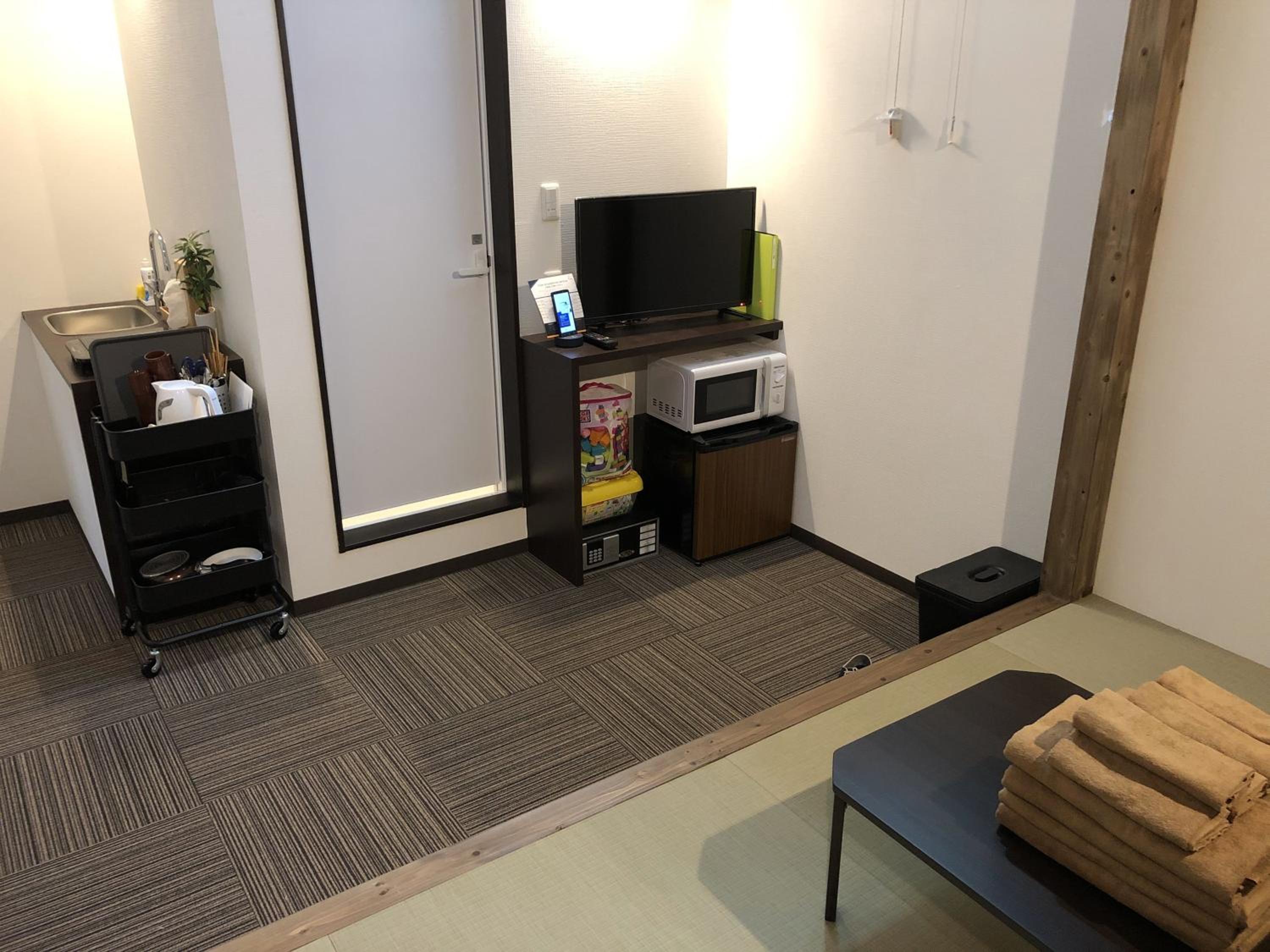 Japanese-Style Room - No Cleaning for Consecutive Night Stays - Photo 13
