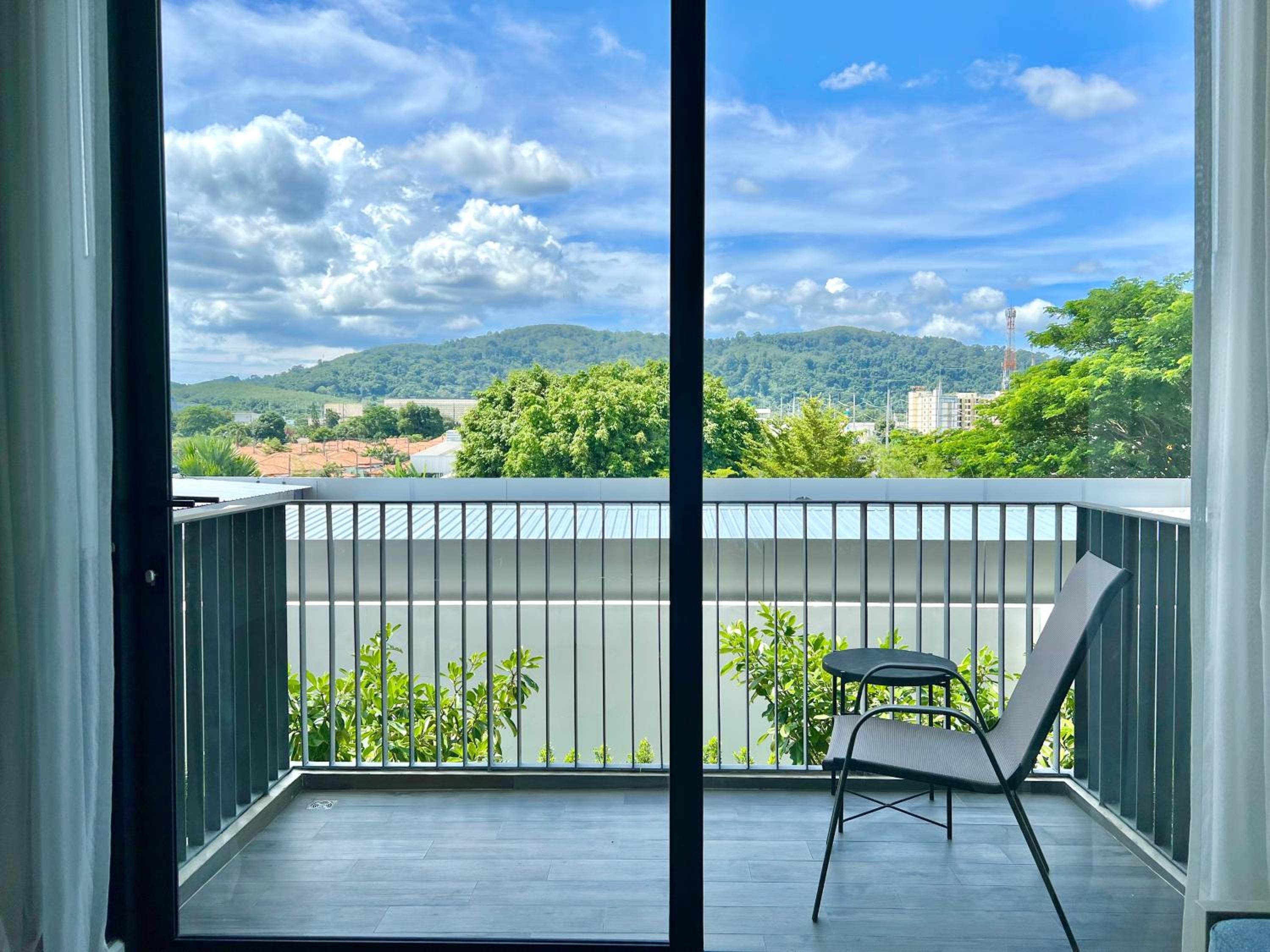 Deluxe Double or Twin Room with Garden View - Photo 3