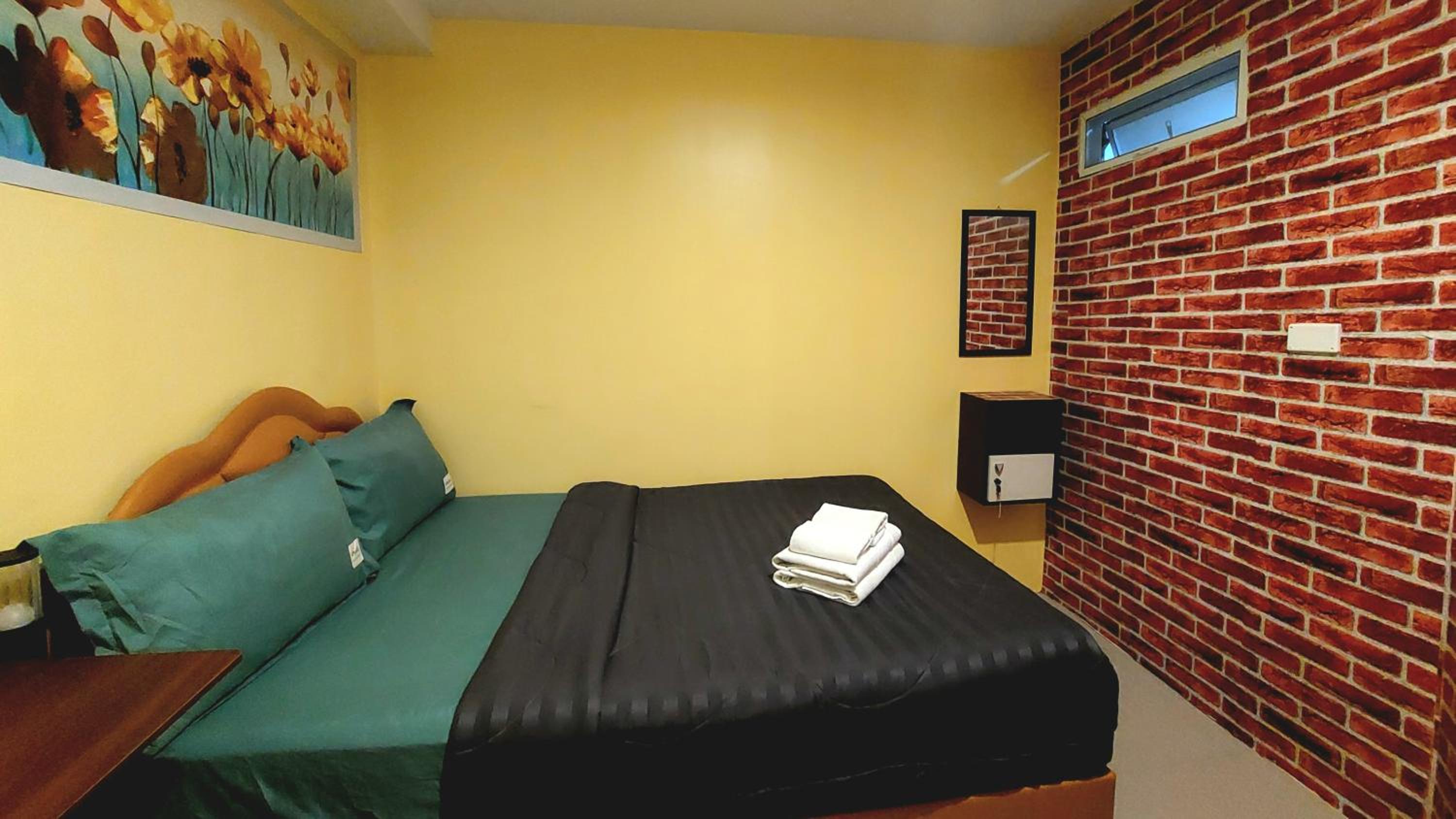 Double Room with Shared Toilet photo 1