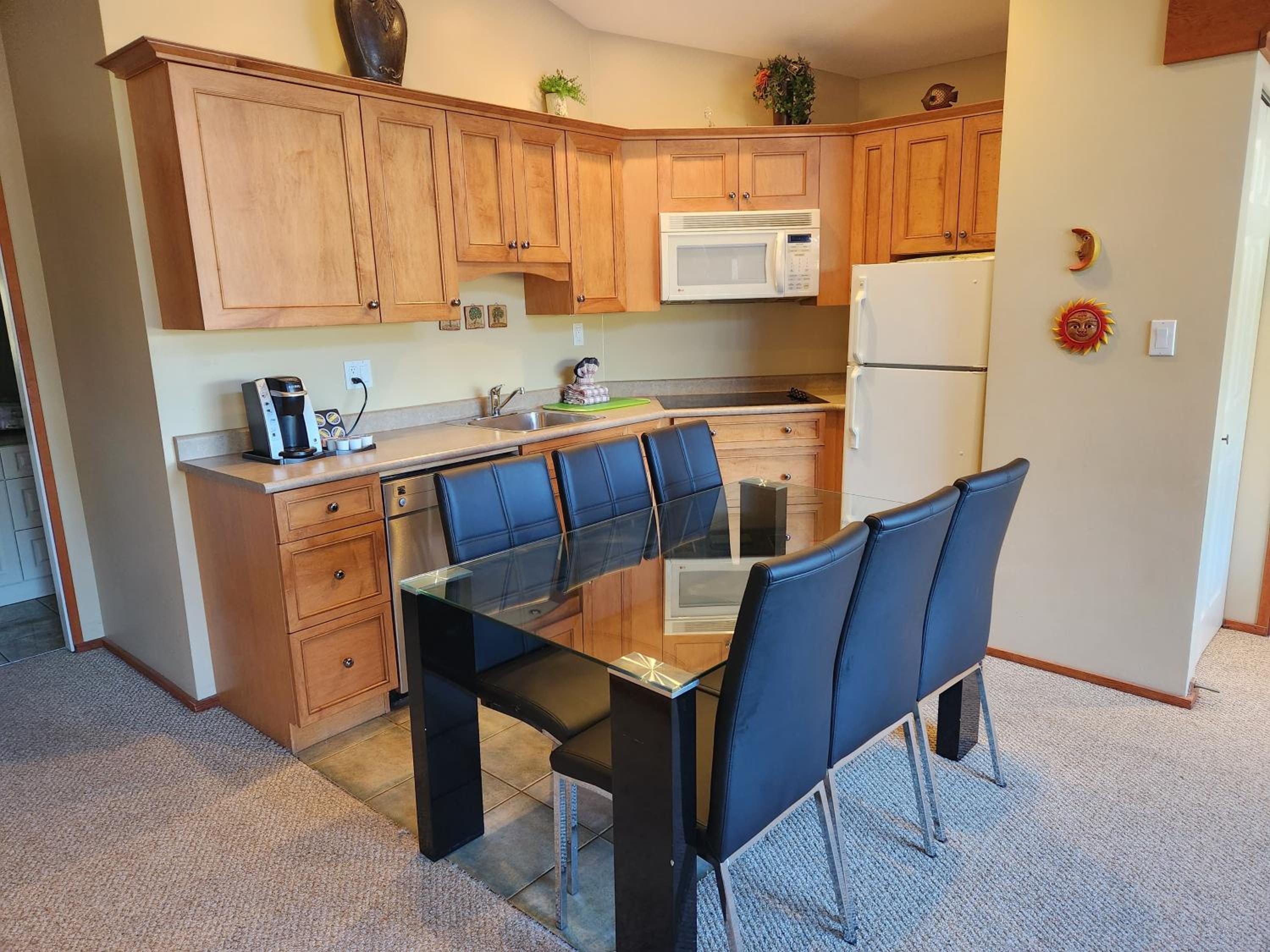 Penthouse Apartment photo 2